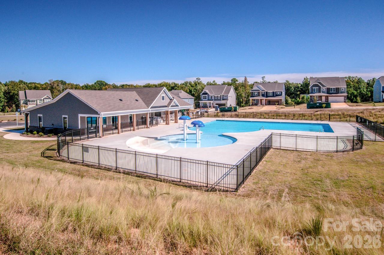 167 Rhuidean Court — Troutman