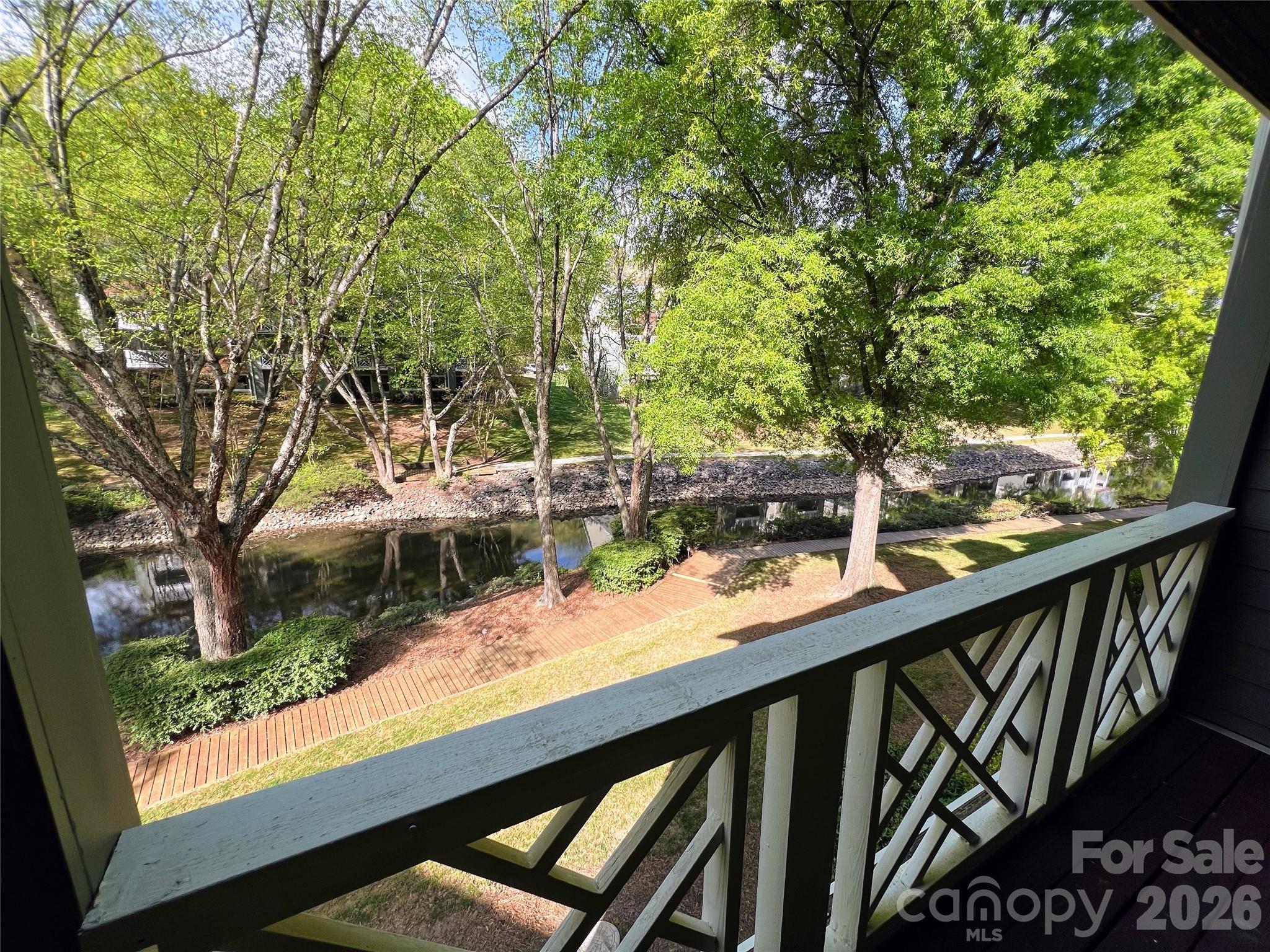 19905 Henderson Road #C — Cornelius