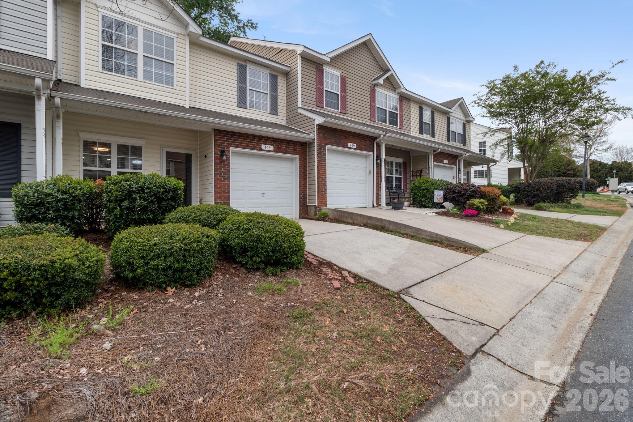 407 Delta Drive — Fort Mill