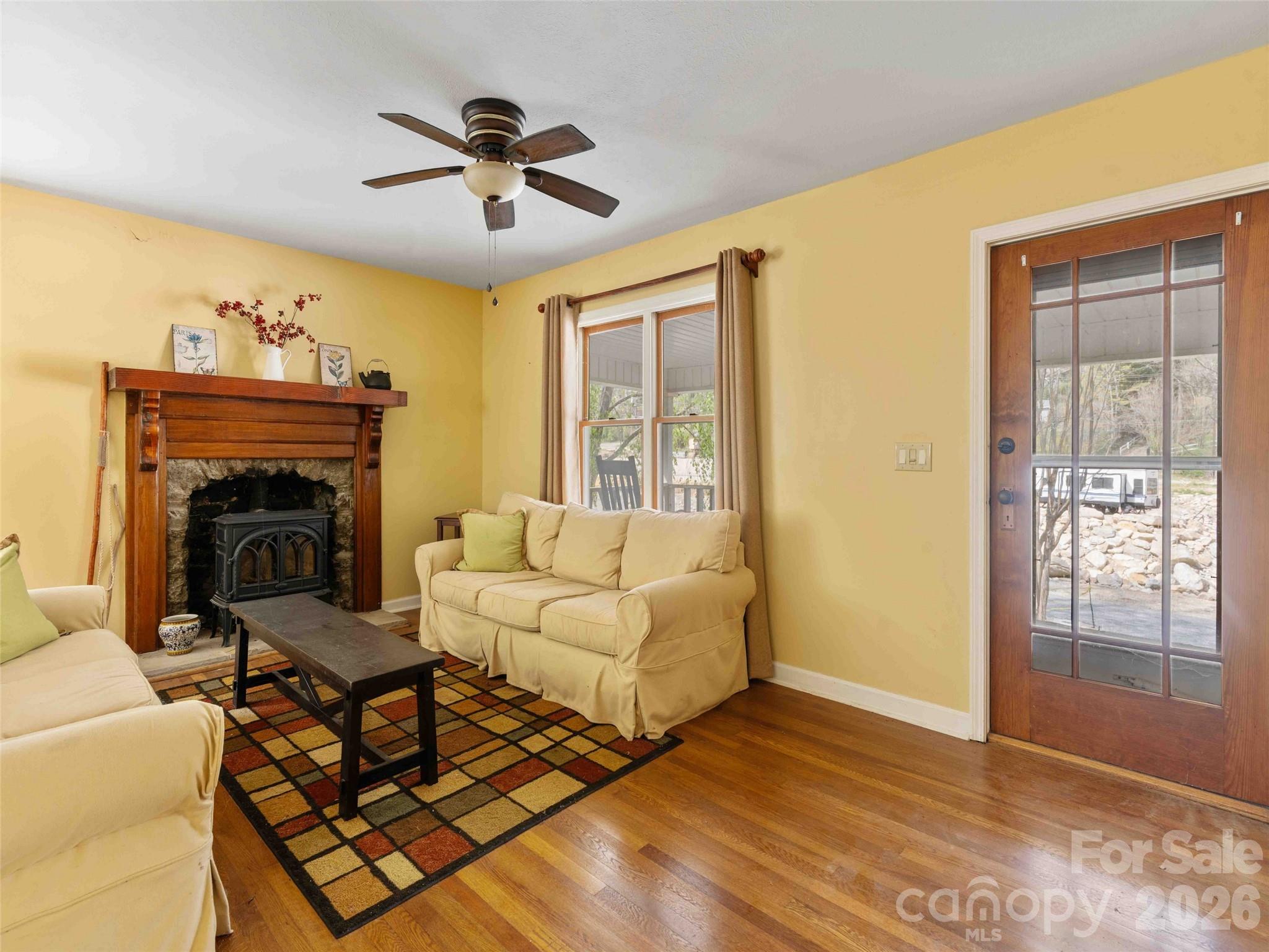 306 Southside Drive — Chimney Rock