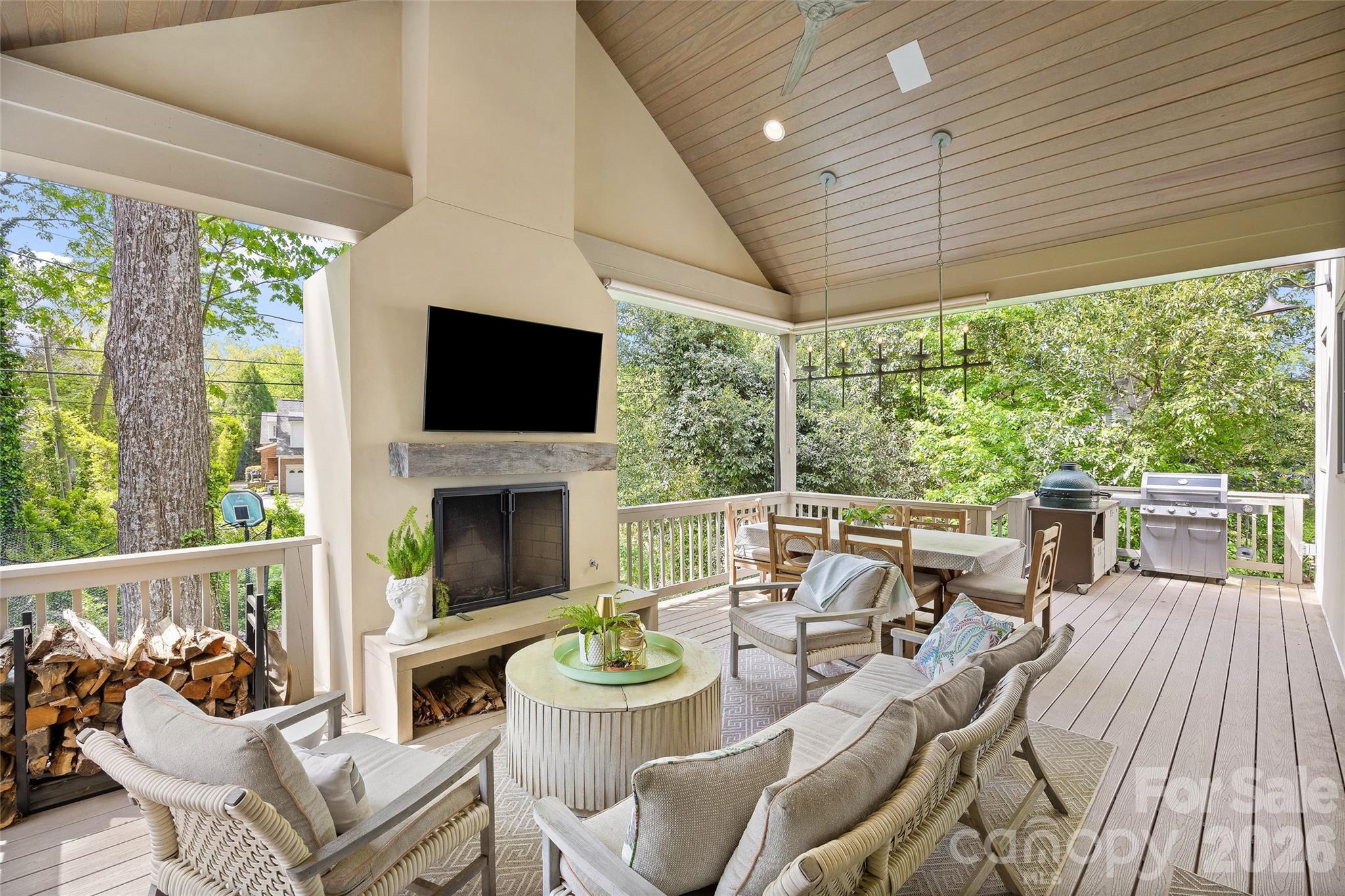 254 Huntley Place — Charlotte