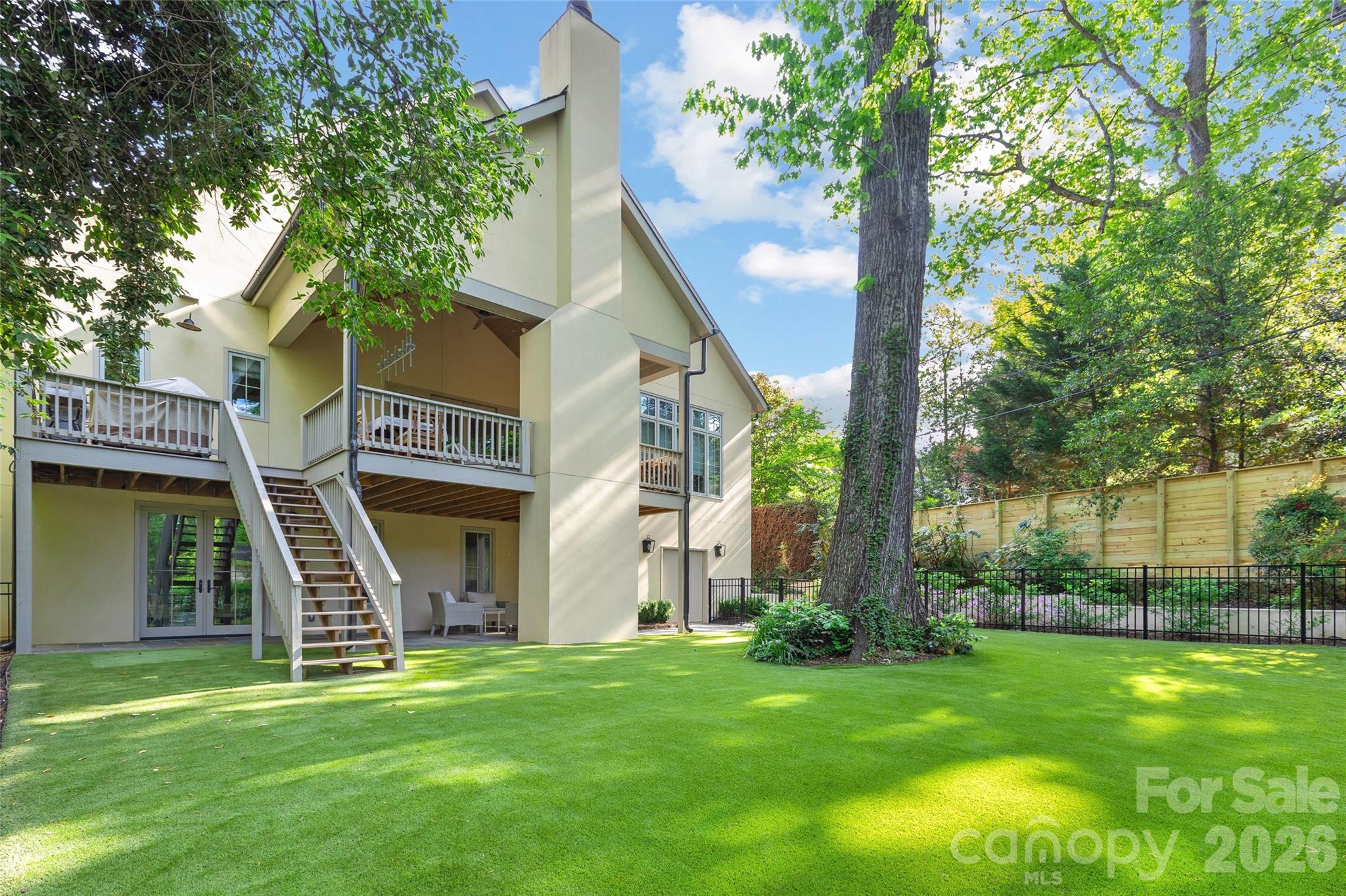 254 Huntley Place — Charlotte