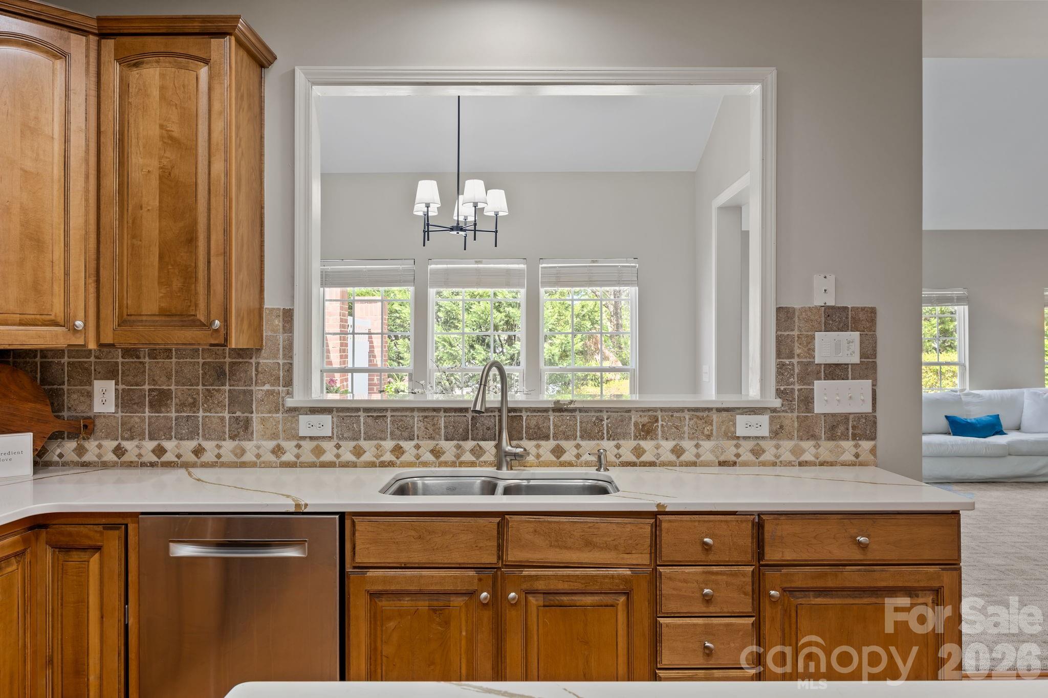 9711 Sunset Grove Drive — Huntersville
