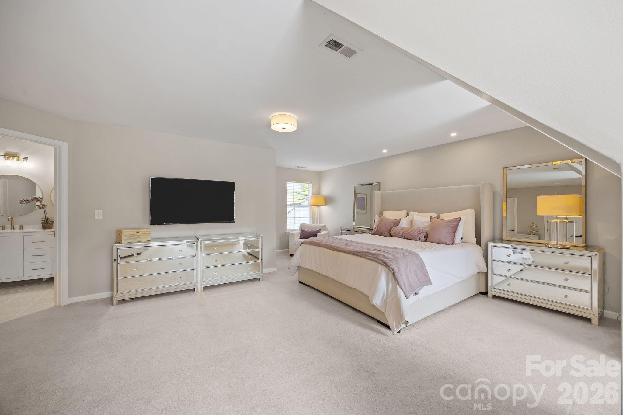9711 Sunset Grove Drive — Huntersville