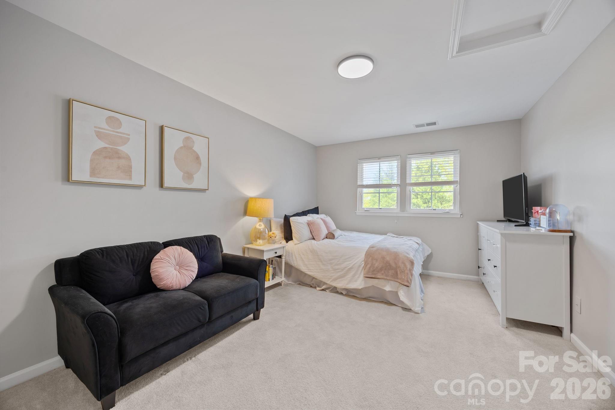 9711 Sunset Grove Drive — Huntersville