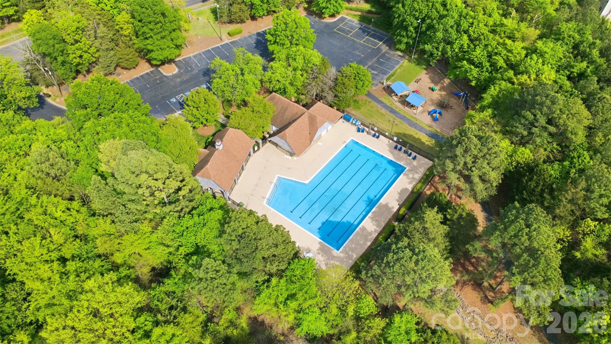 12101 Carolina Oak Circle — Charlotte