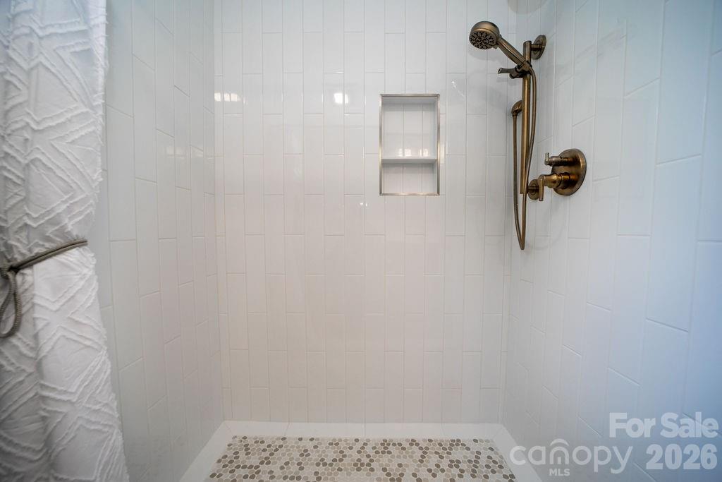 216 Tinequa Drive — Brevard