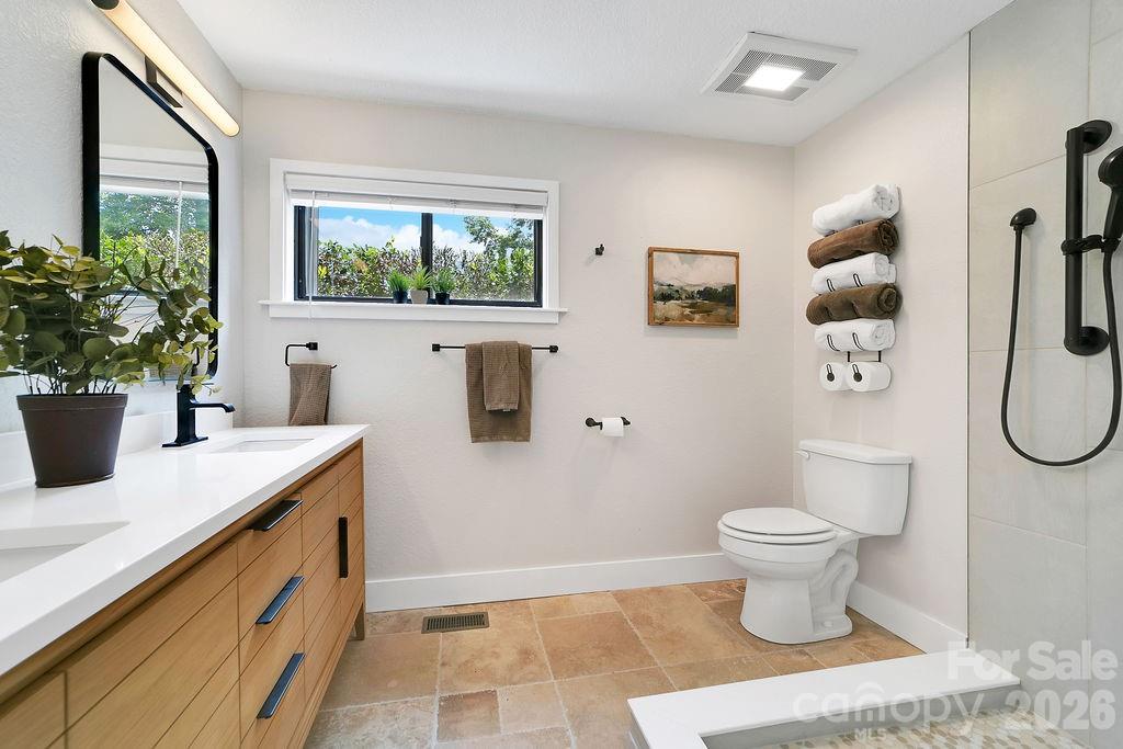 216 Tinequa Drive — Brevard