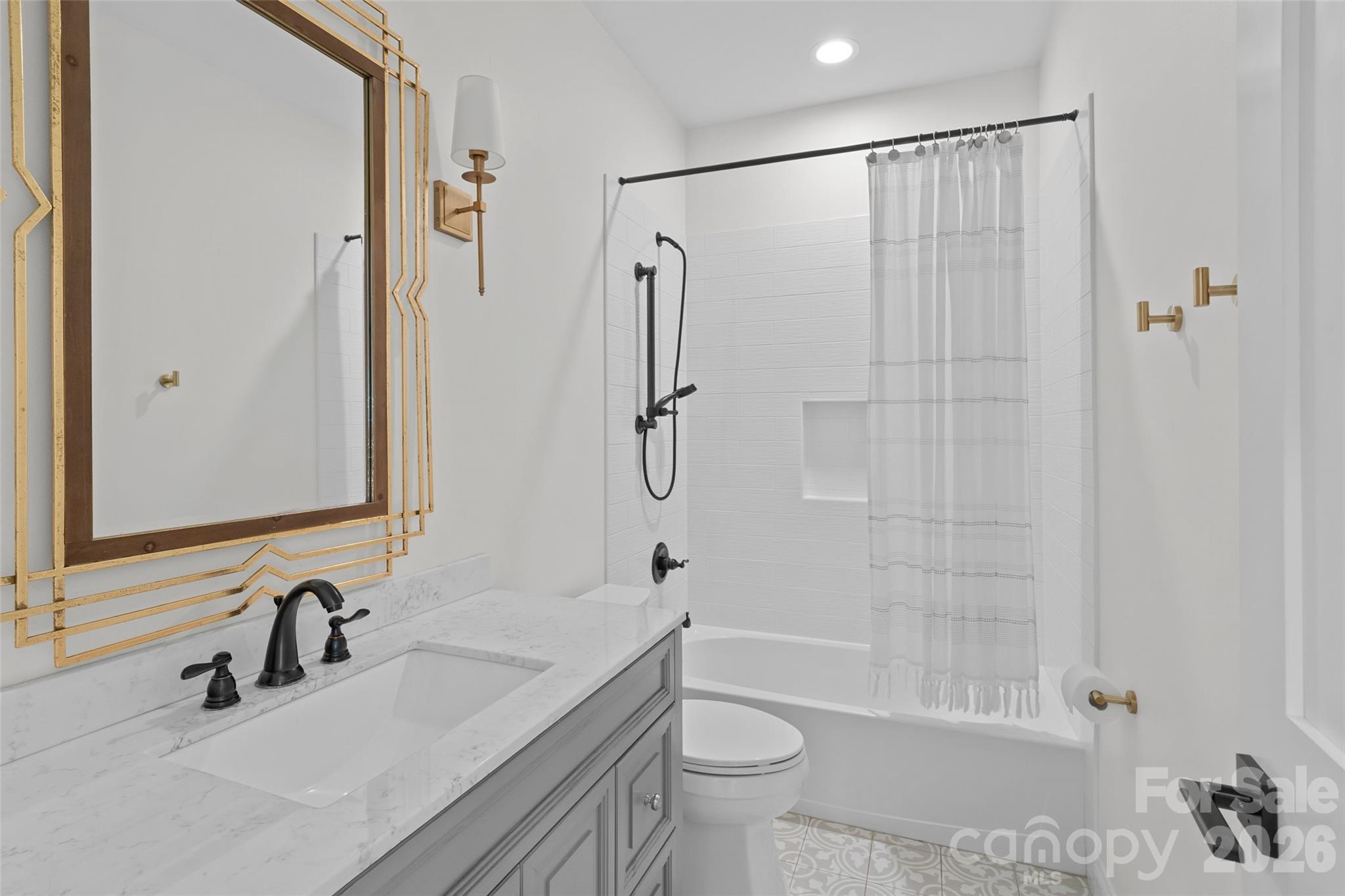 7021 Stirrup Court — Weddington