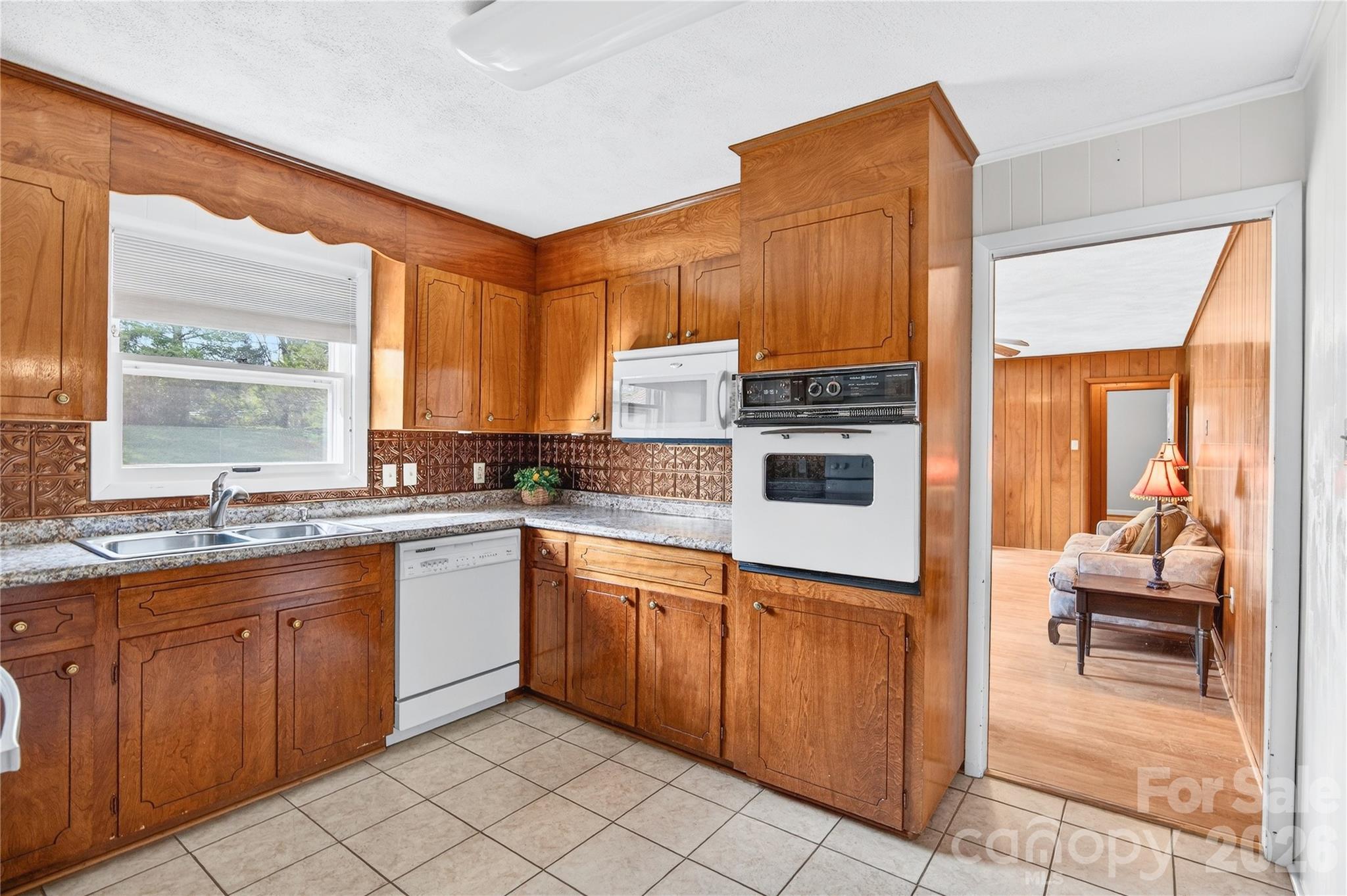821 Woods Drive — Statesville