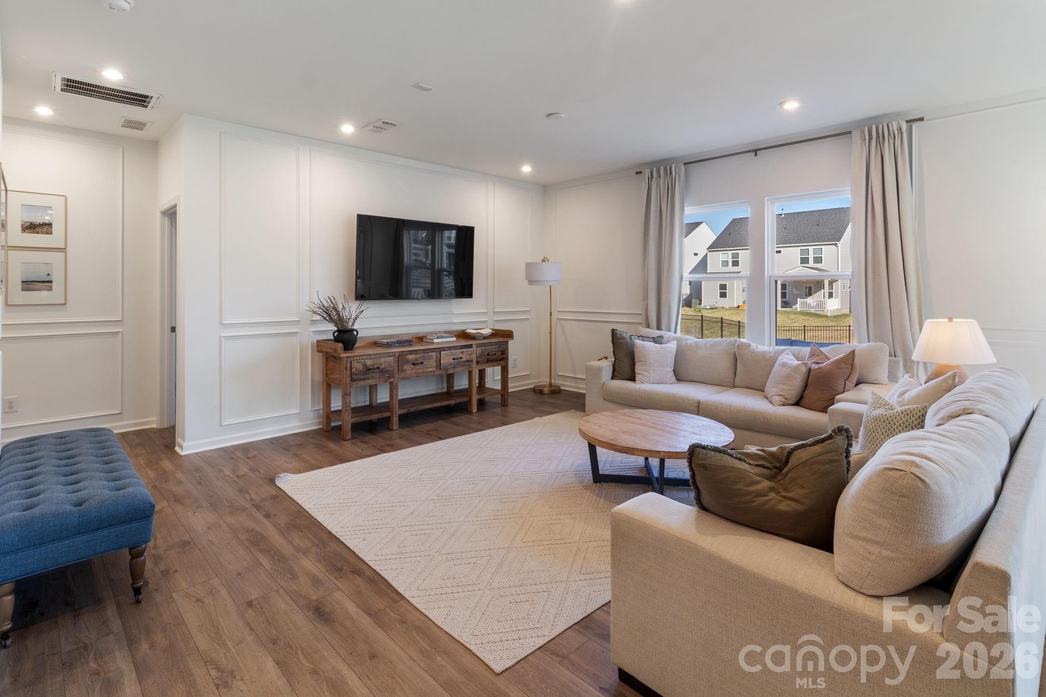 11104 Godwit Lane — Charlotte