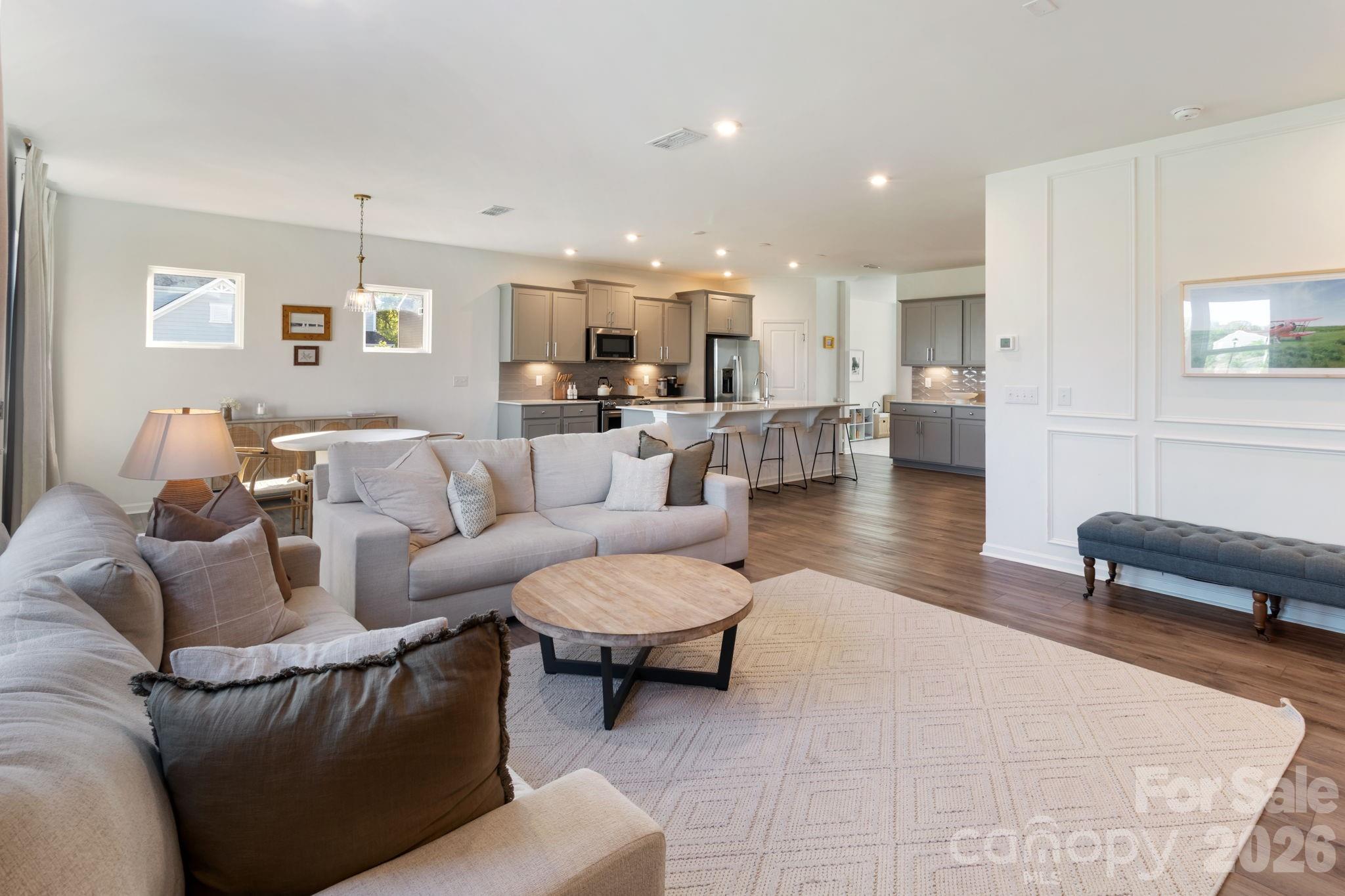 11104 Godwit Lane — Charlotte