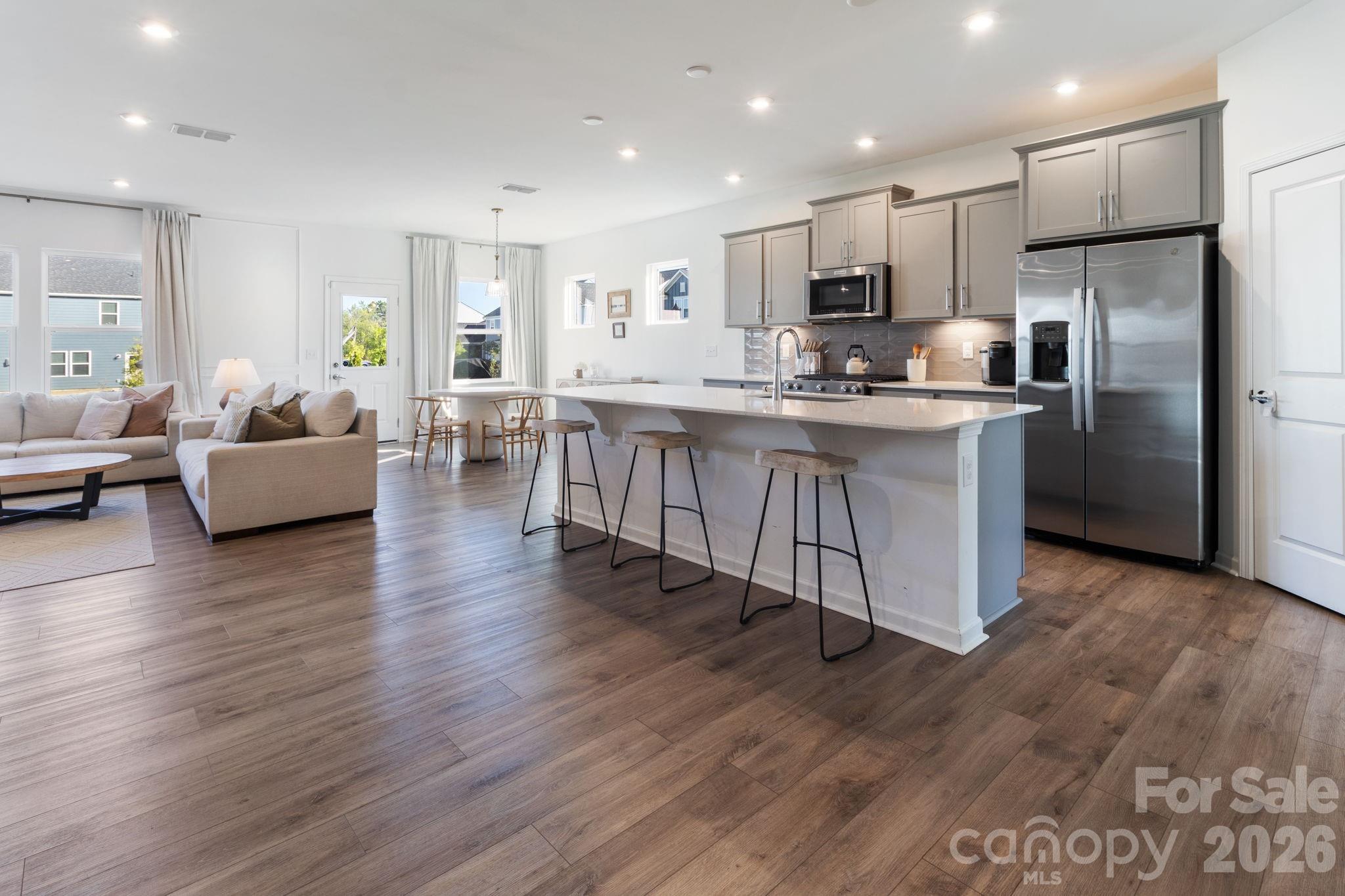 11104 Godwit Lane — Charlotte