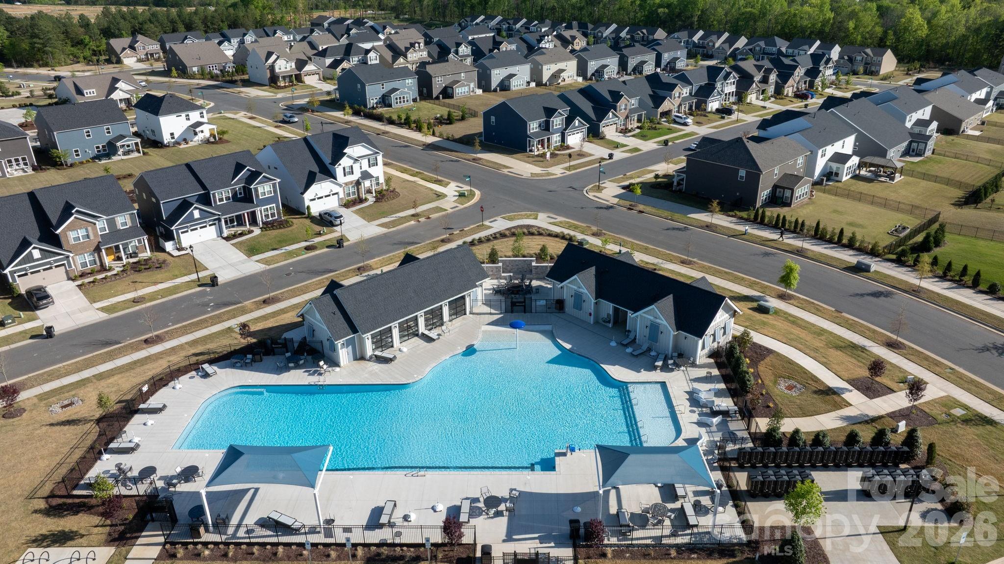 11104 Godwit Lane — Charlotte