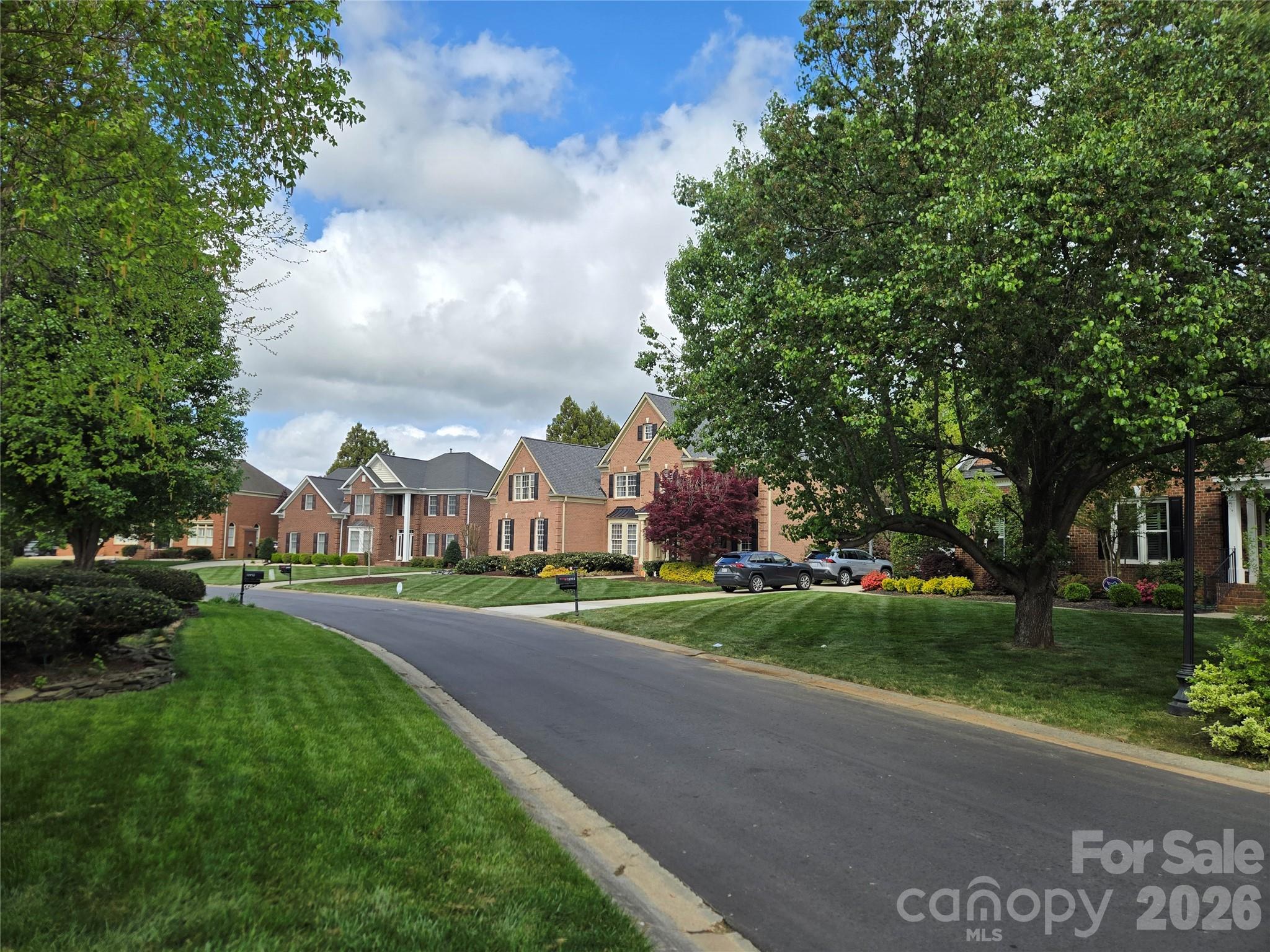 11942 Chevis Court #100 — Charlotte