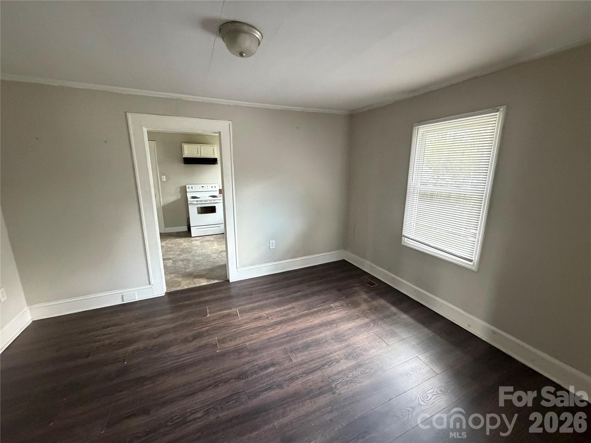 1002 N Salisbury Avenue — Spencer