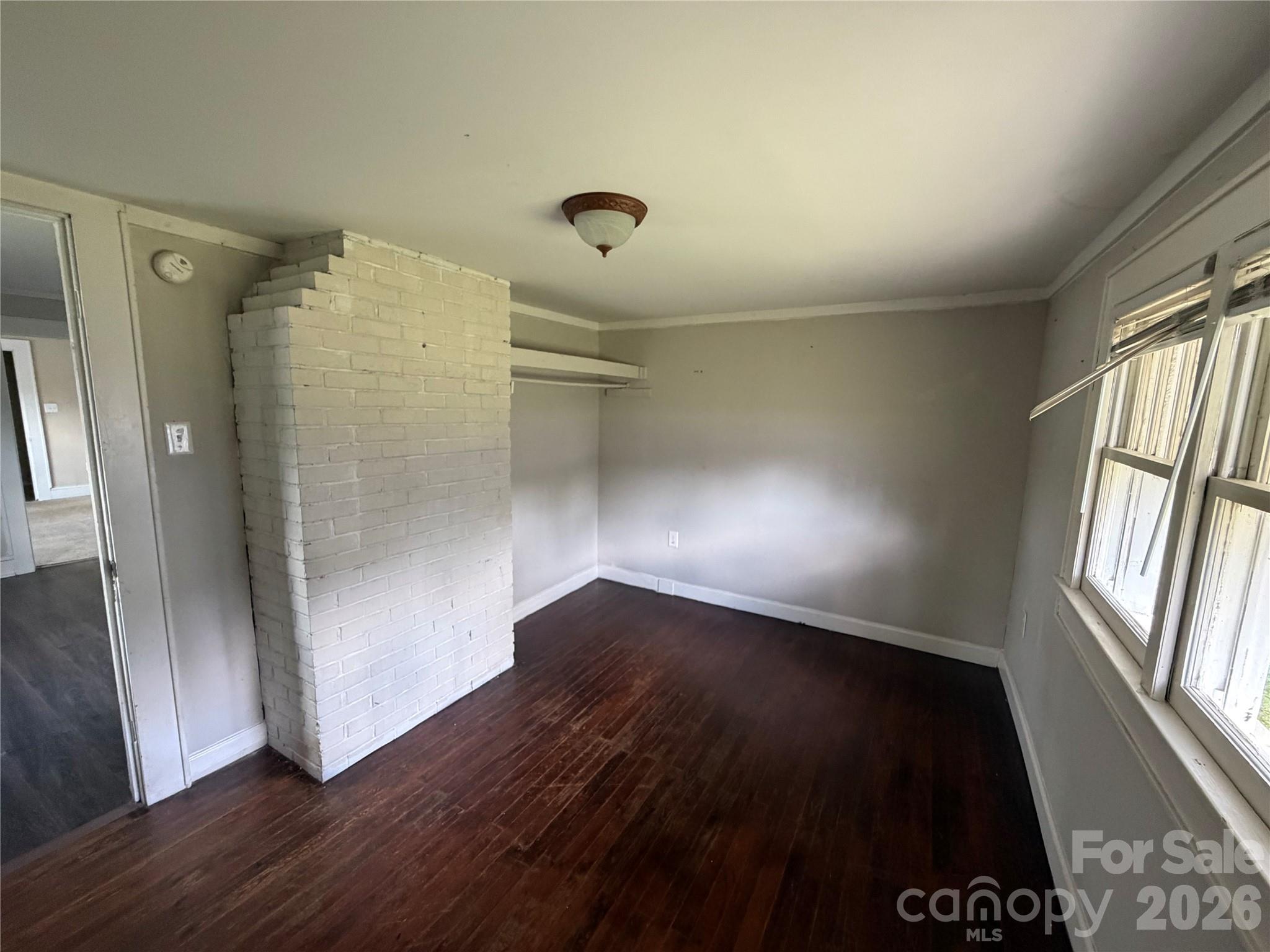 1002 N Salisbury Avenue — Spencer