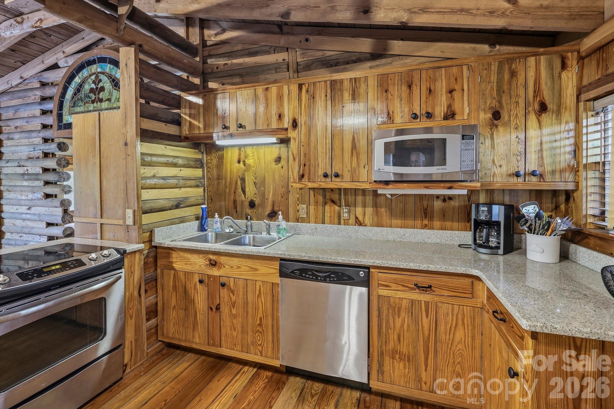 118 Rock Point Road — Lake Lure