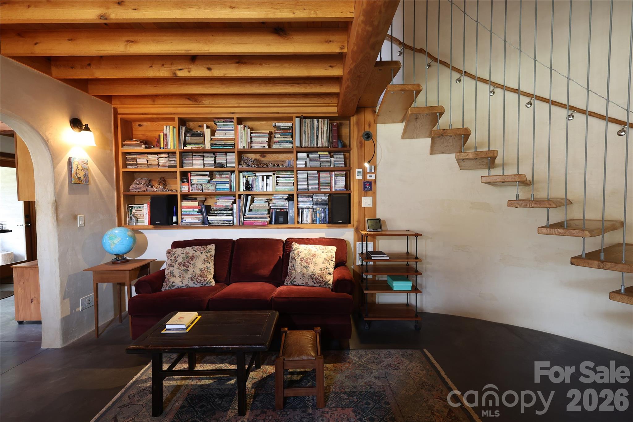 1422 Middle Fork Road — Hendersonville