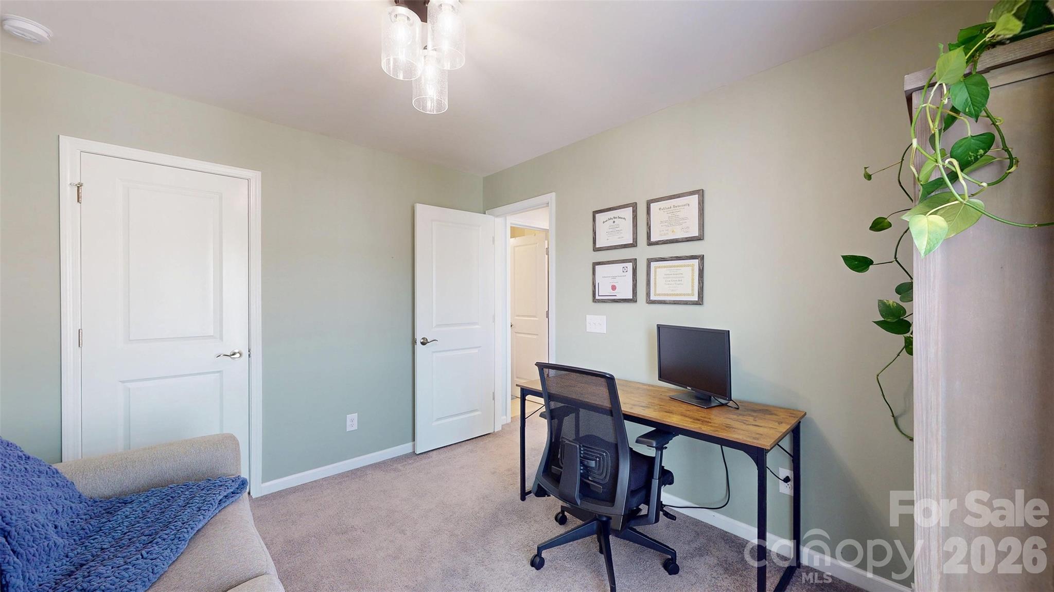 827 Canoe Song Road — Fort Mill