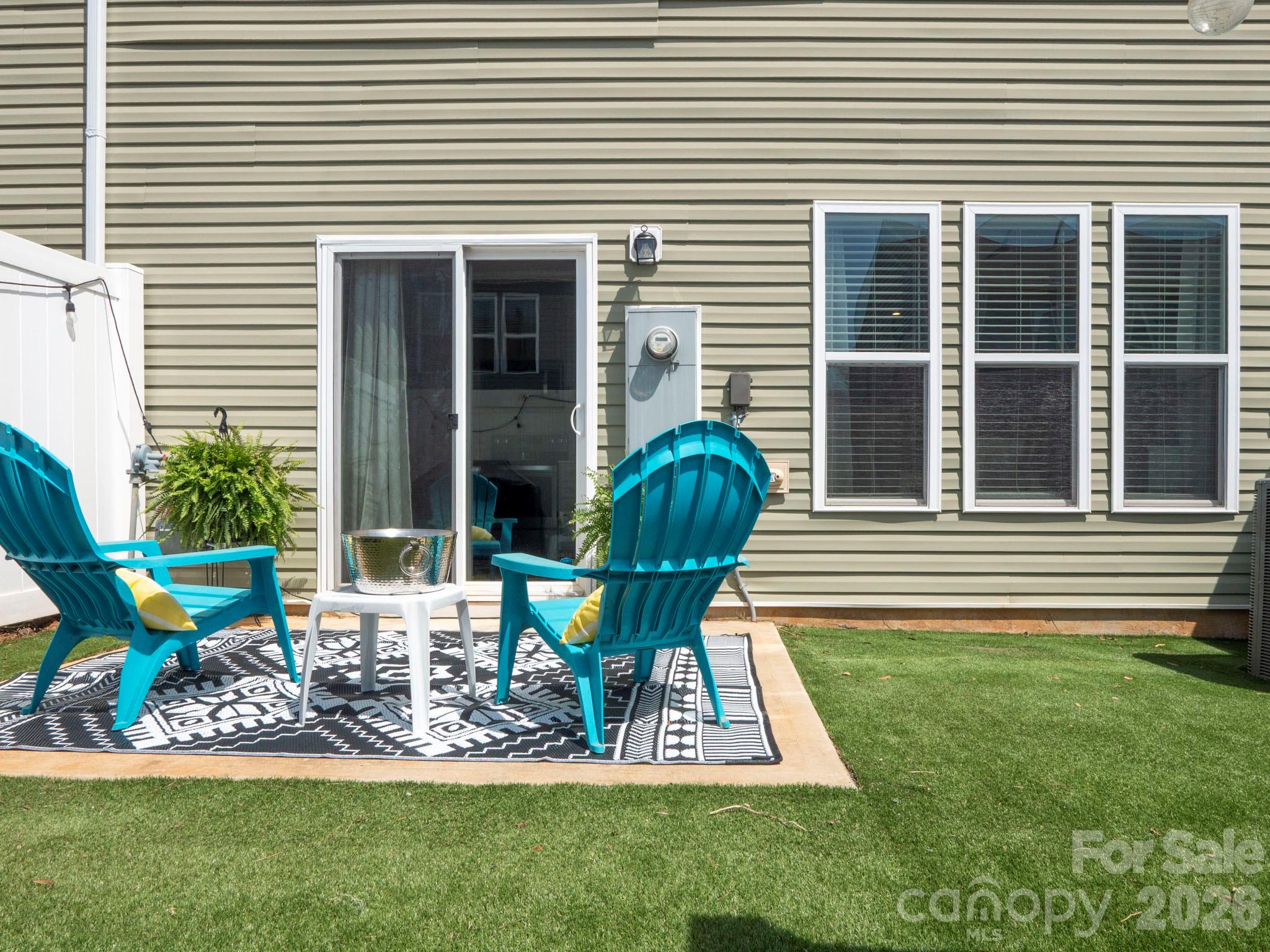 827 Canoe Song Road — Fort Mill