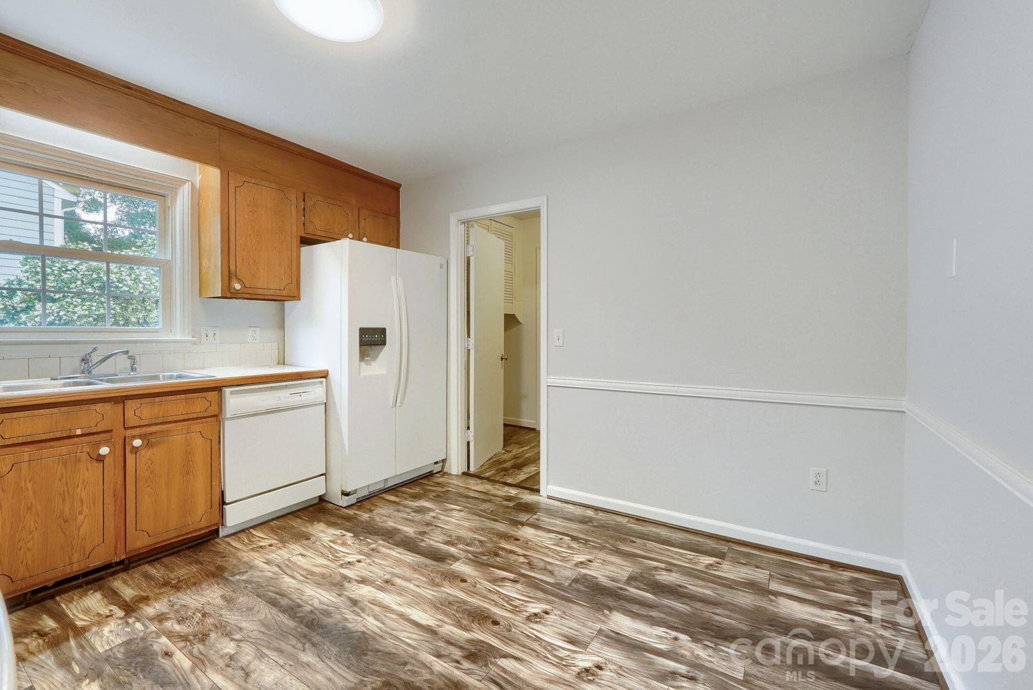 1628 Bonnie Lane — Charlotte