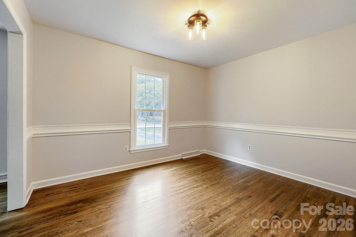 1628 Bonnie Lane — Charlotte