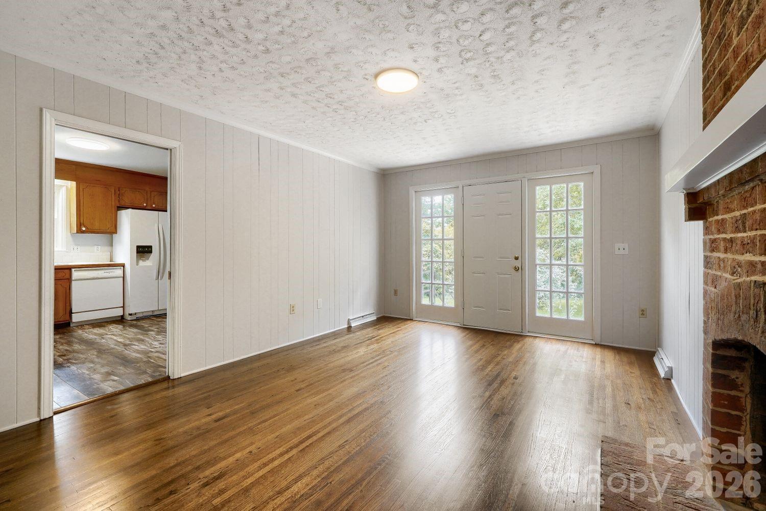 1628 Bonnie Lane — Charlotte