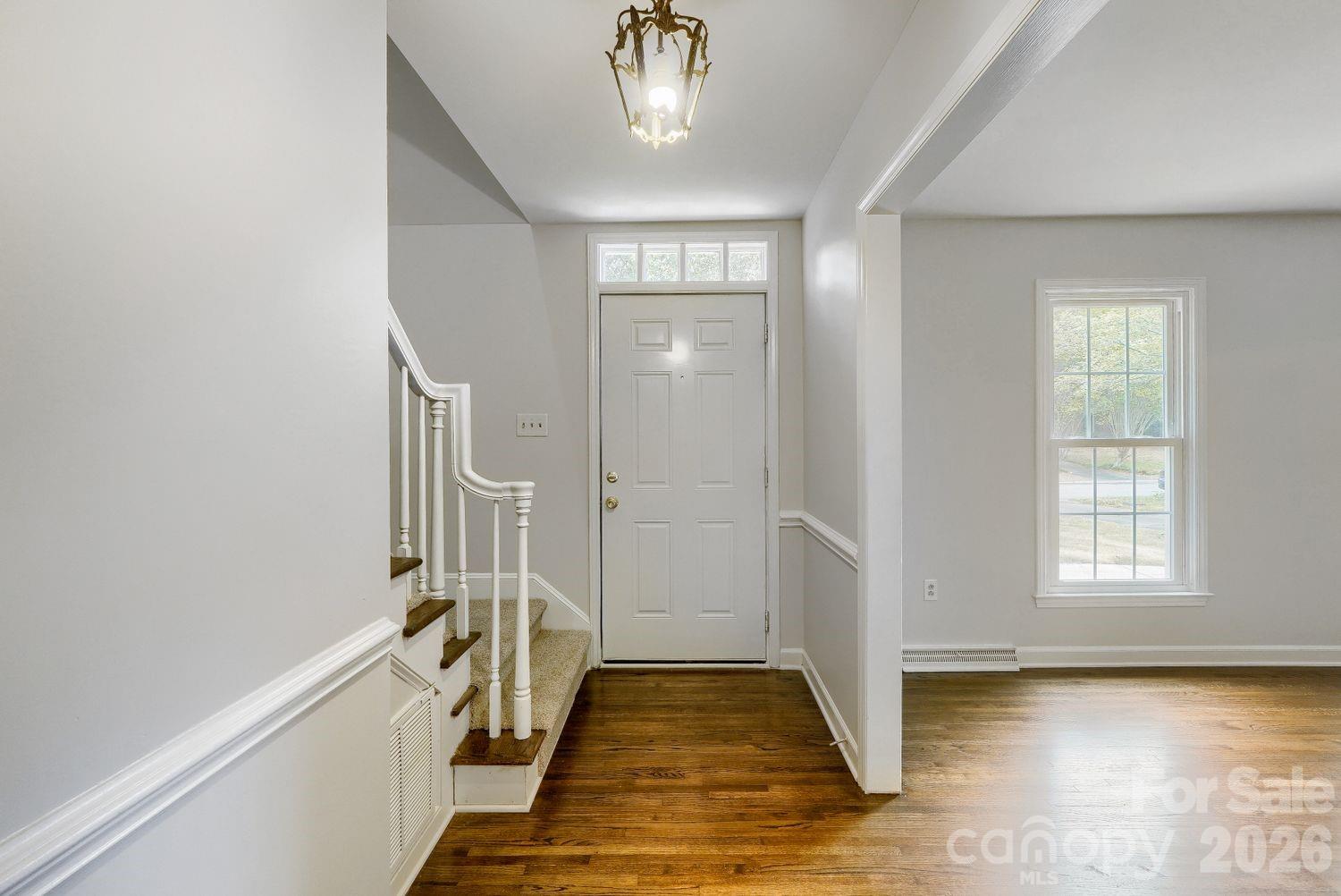 1628 Bonnie Lane — Charlotte