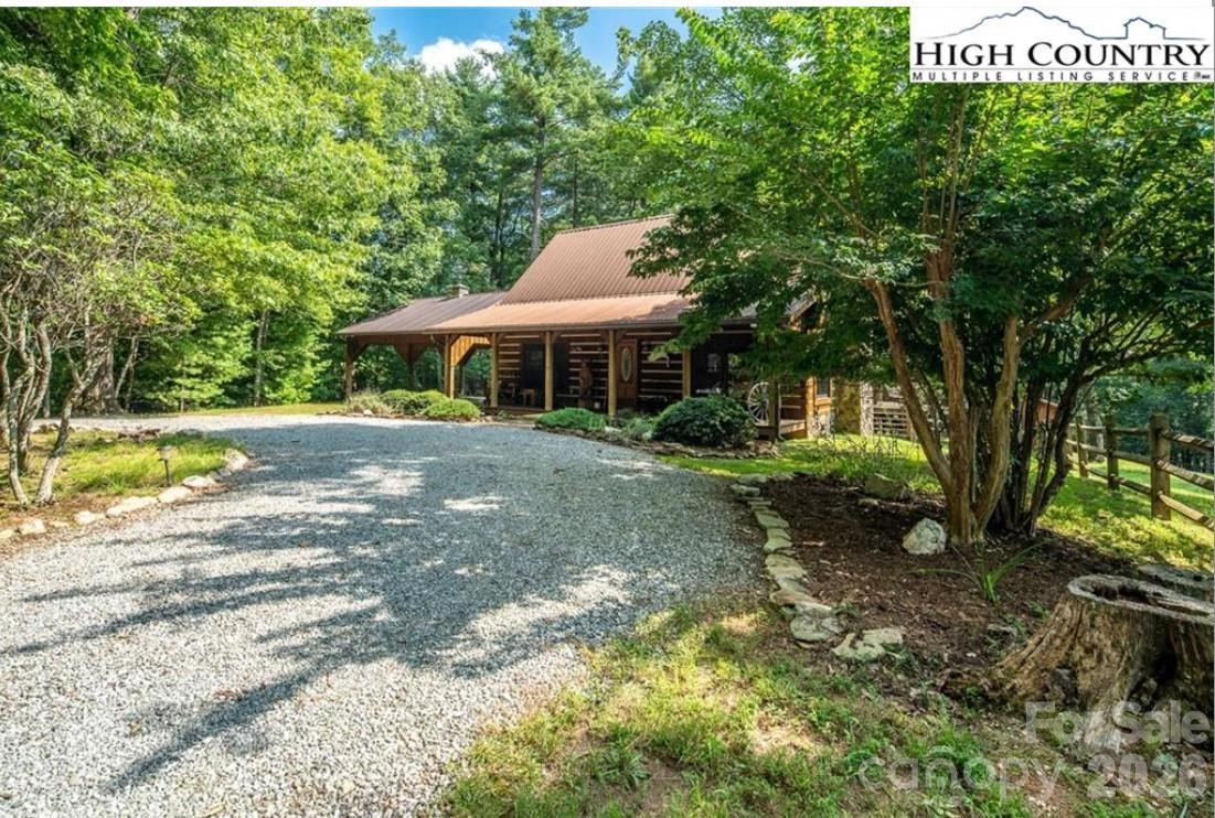 130 Hawkbill Road — Ferguson
