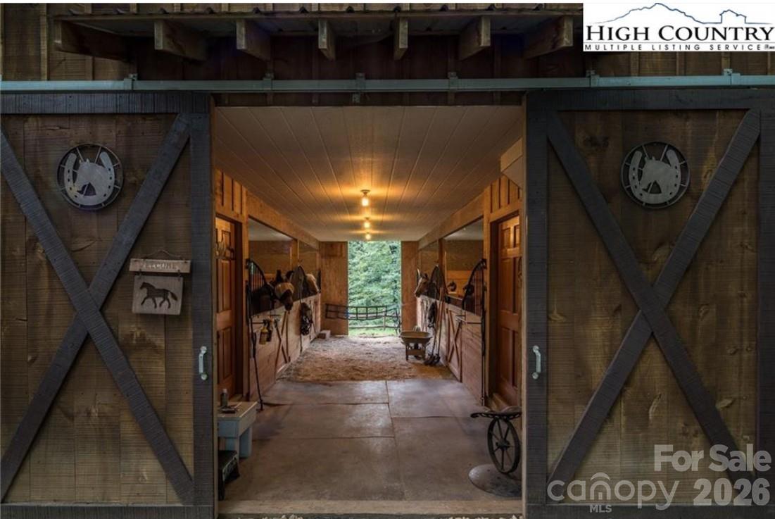 130 Hawkbill Road — Ferguson