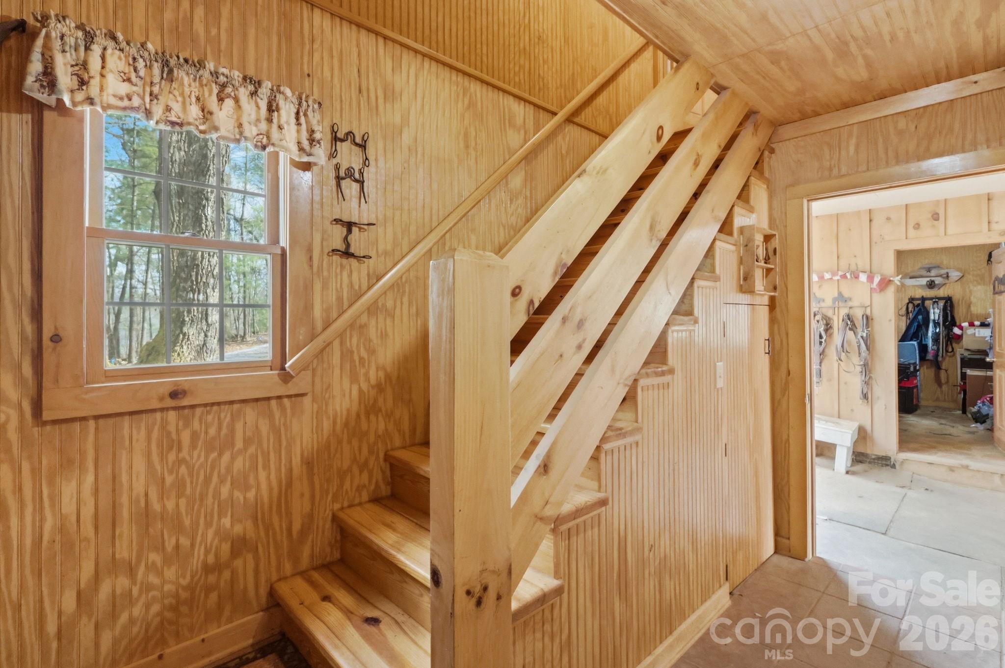 130 Hawkbill Road — Ferguson