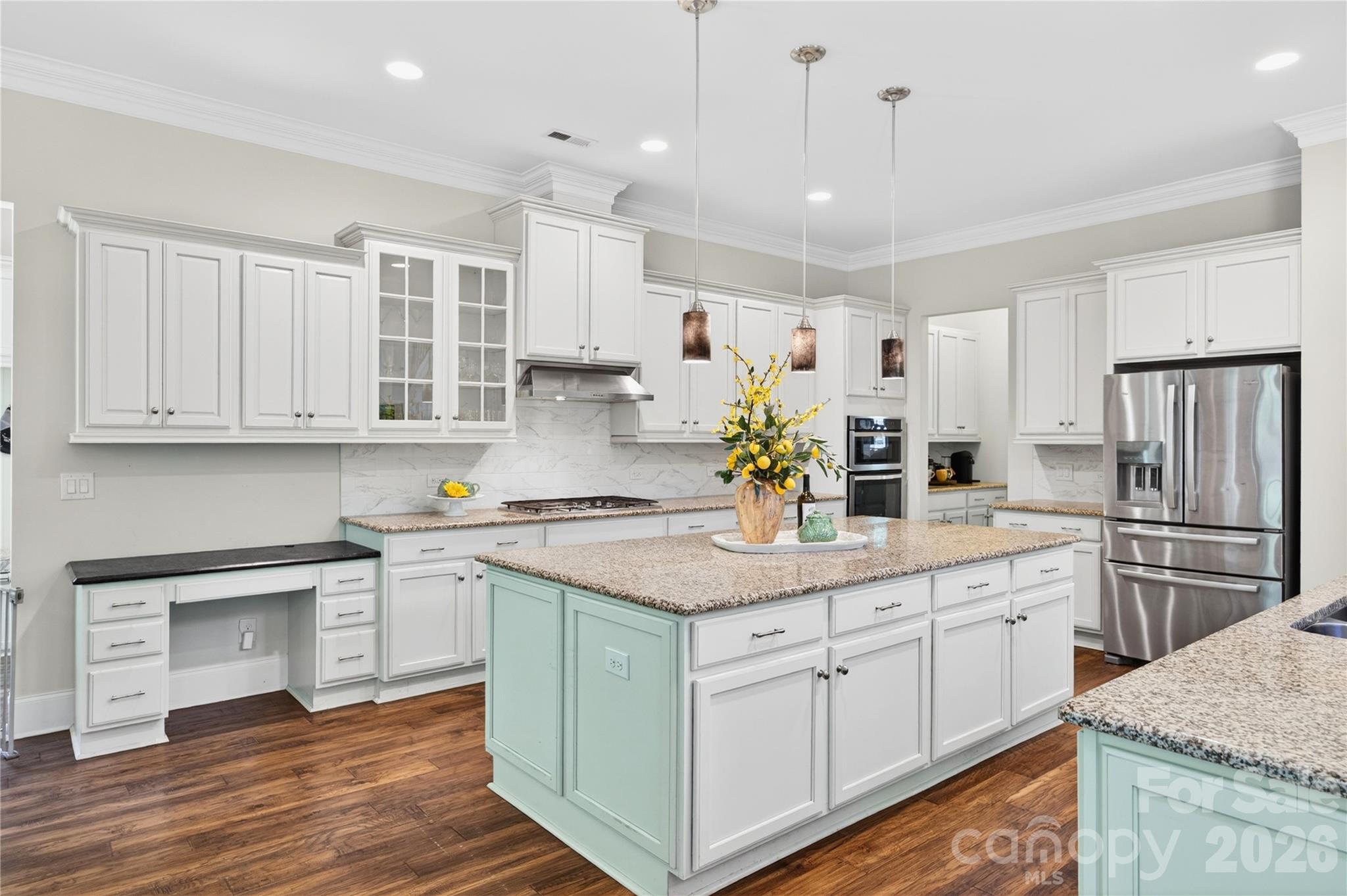 334 Kemp Road — Mooresville