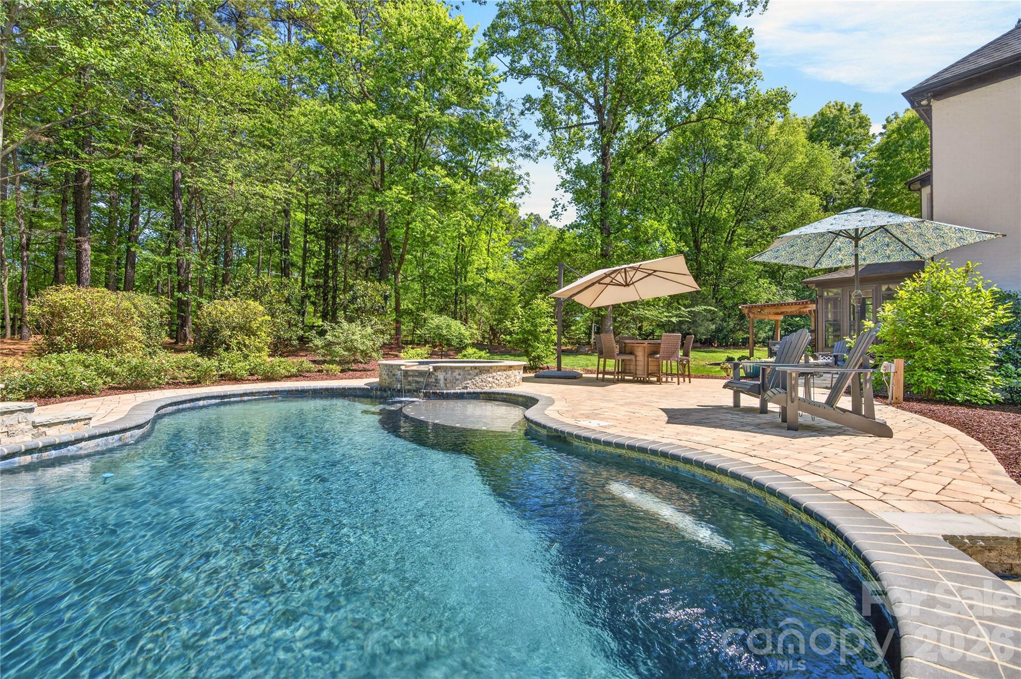 334 Kemp Road — Mooresville