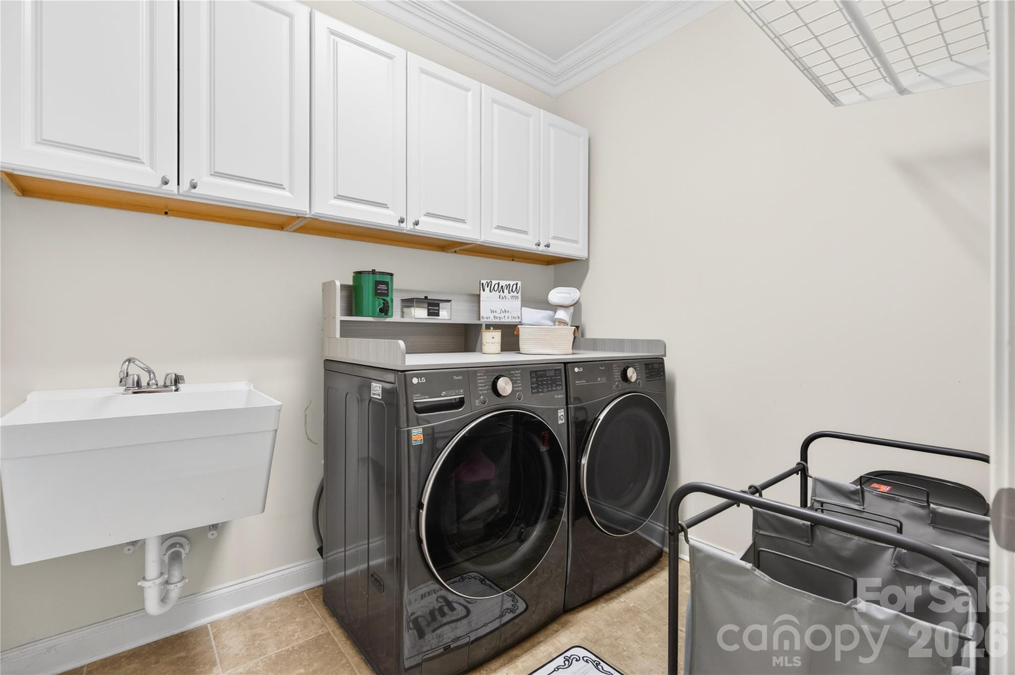 334 Kemp Road — Mooresville