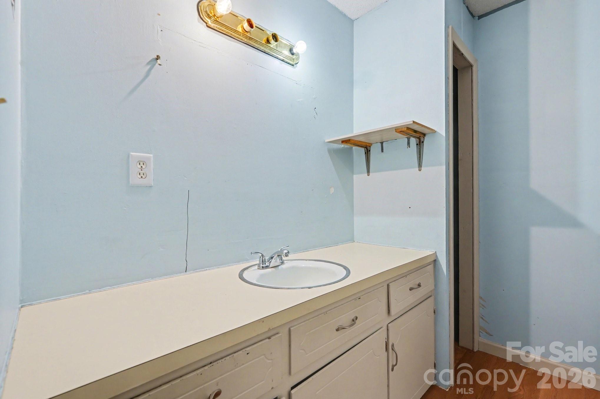 8340 Plank Road — Norwood
