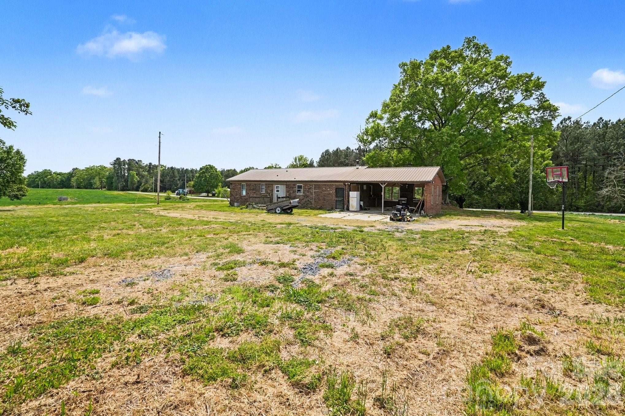 8340 Plank Road — Norwood