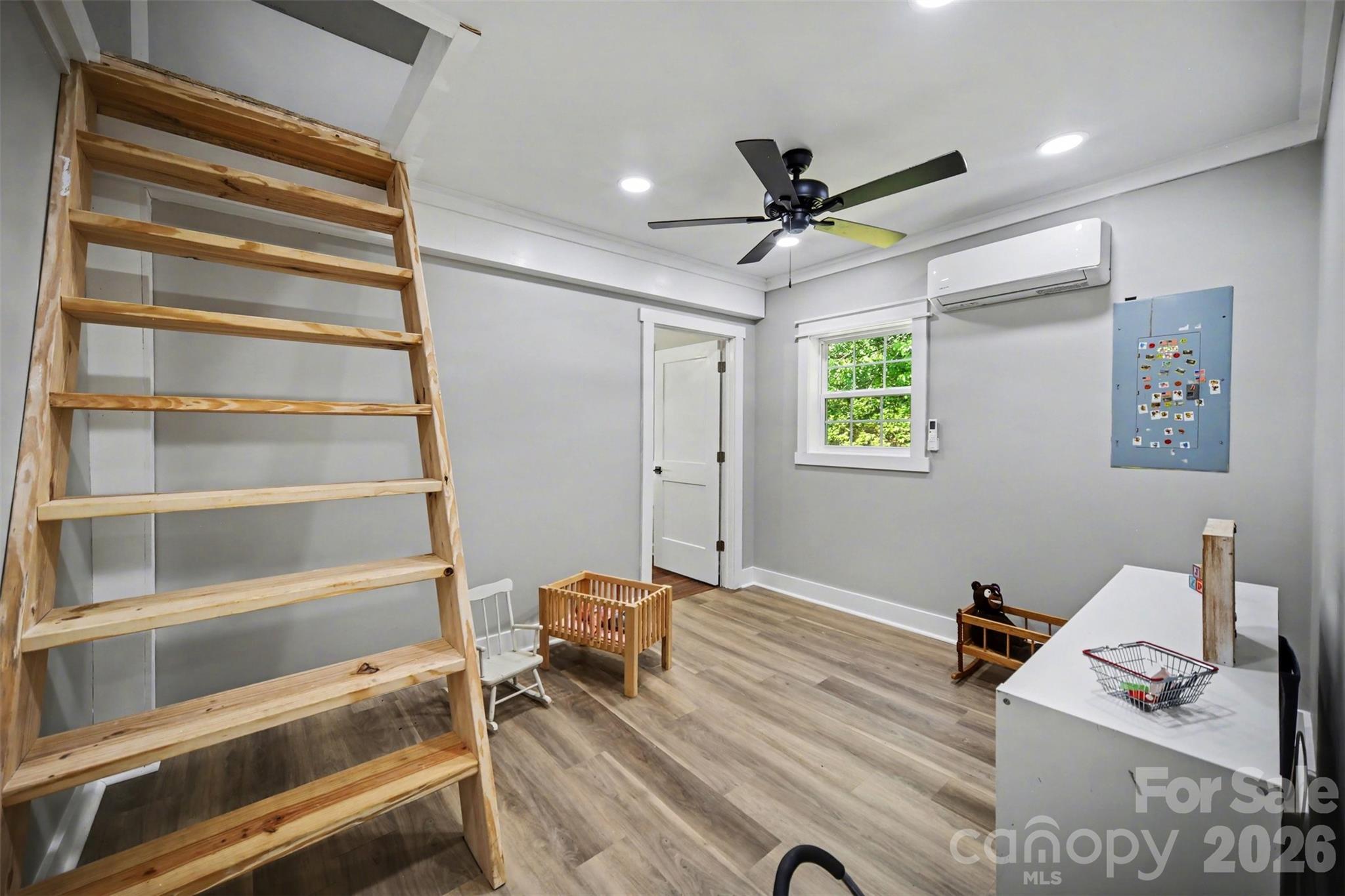 5226 Old Plank Road — Iron Station