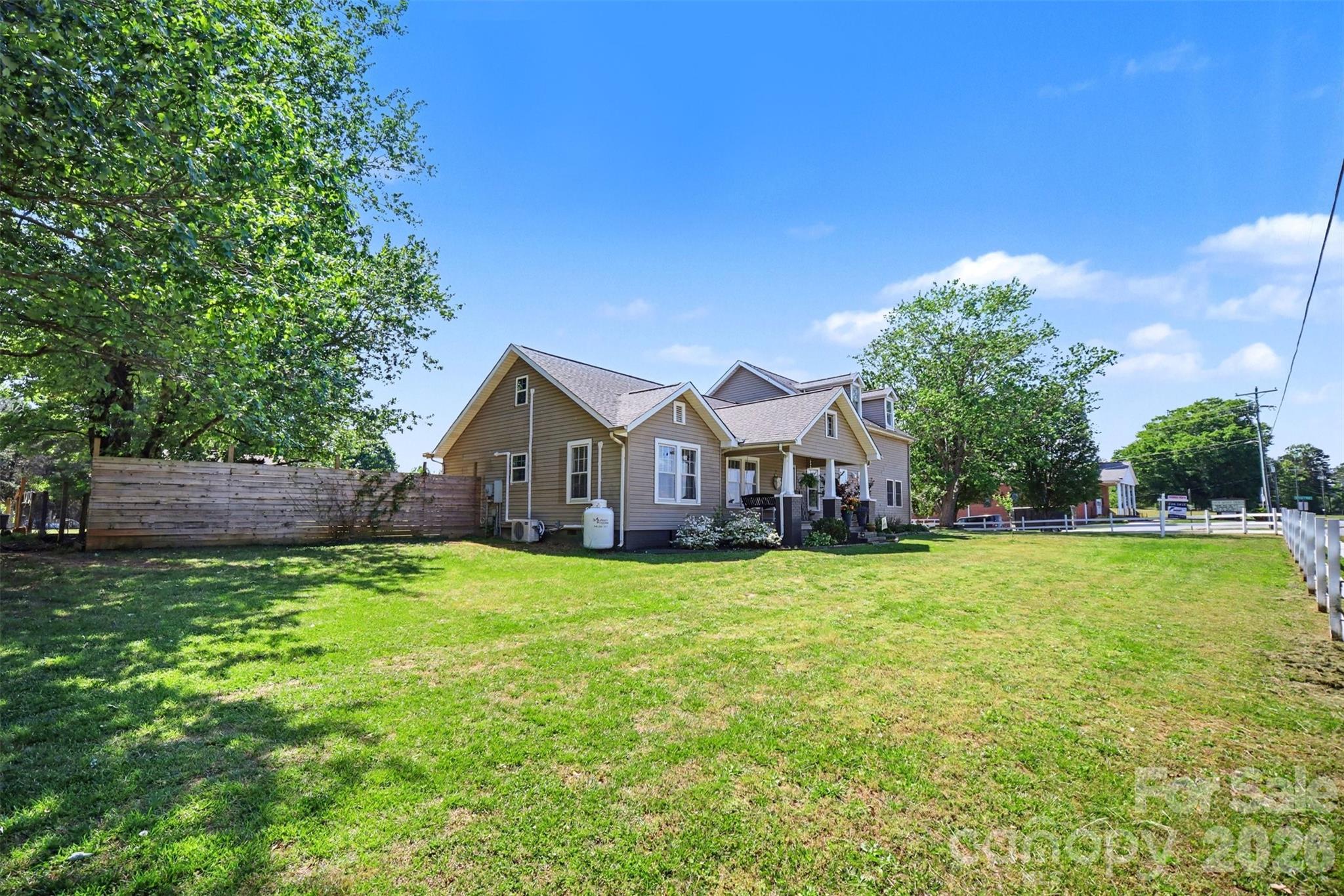 5226 Old Plank Road — Iron Station