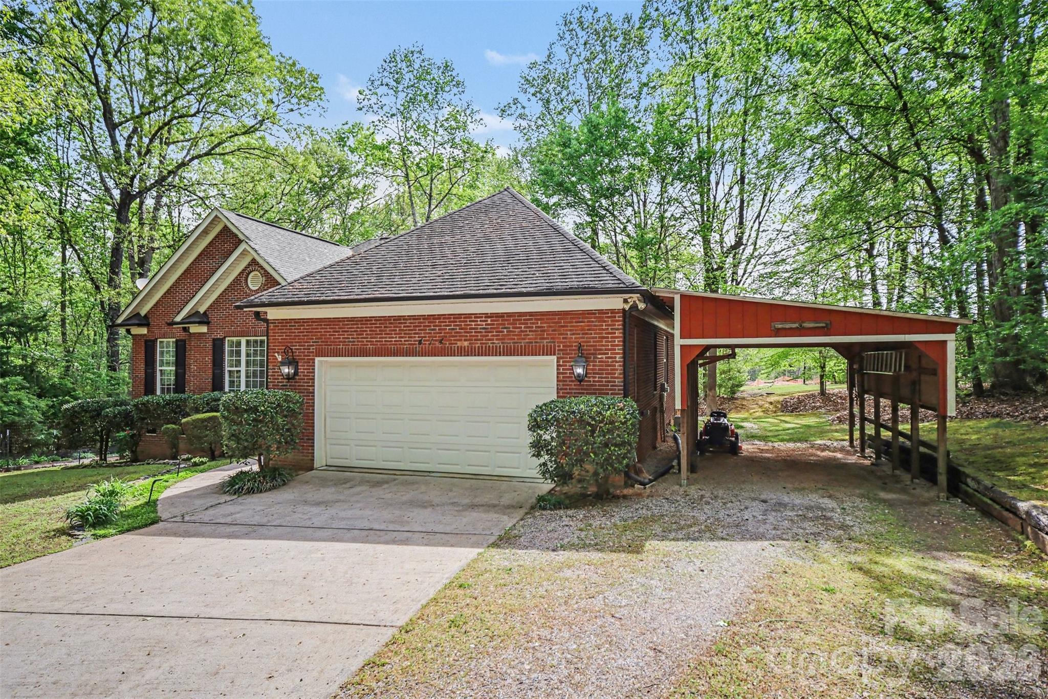414 Yamasee Road — Waxhaw