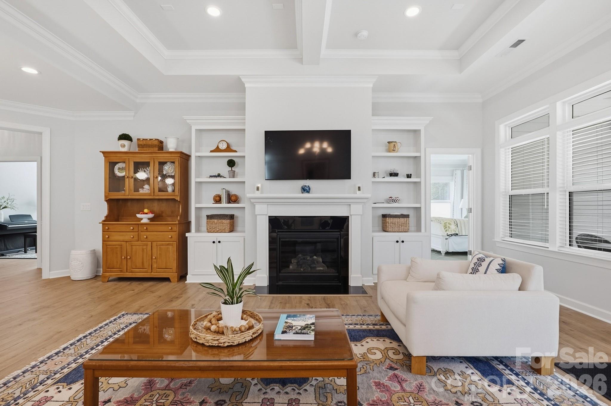 16136 Commodore Drive — Lancaster