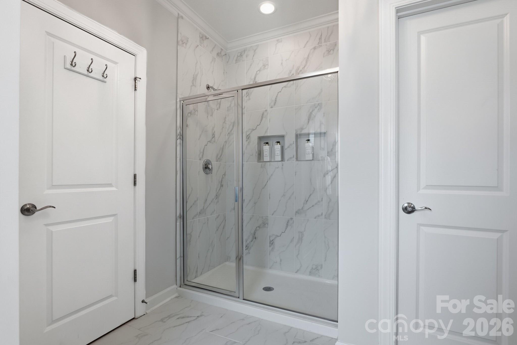 16136 Commodore Drive — Lancaster
