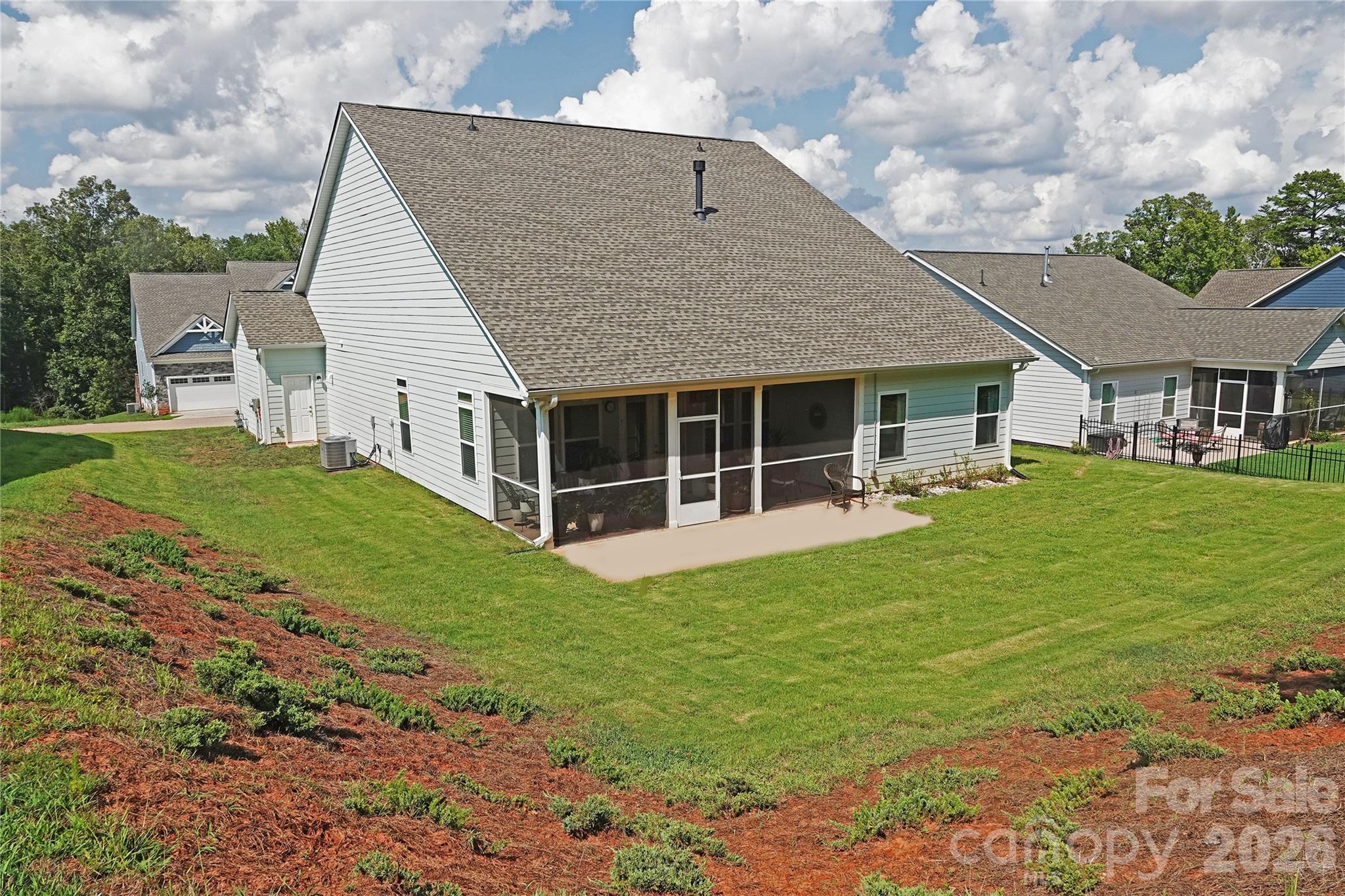 16136 Commodore Drive — Lancaster