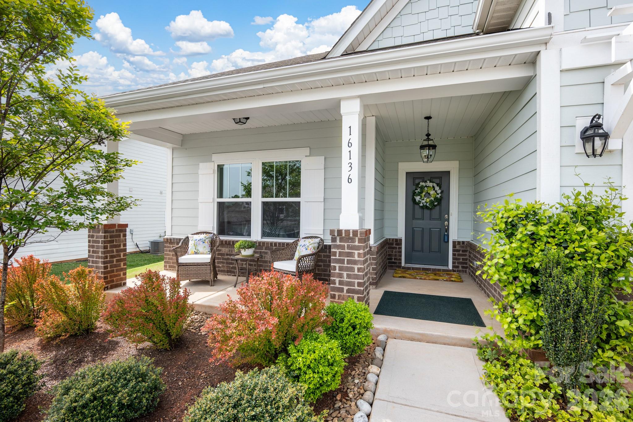 16136 Commodore Drive — Lancaster