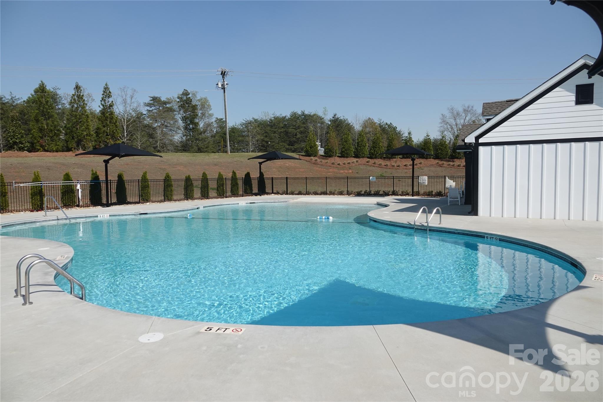 16136 Commodore Drive — Lancaster