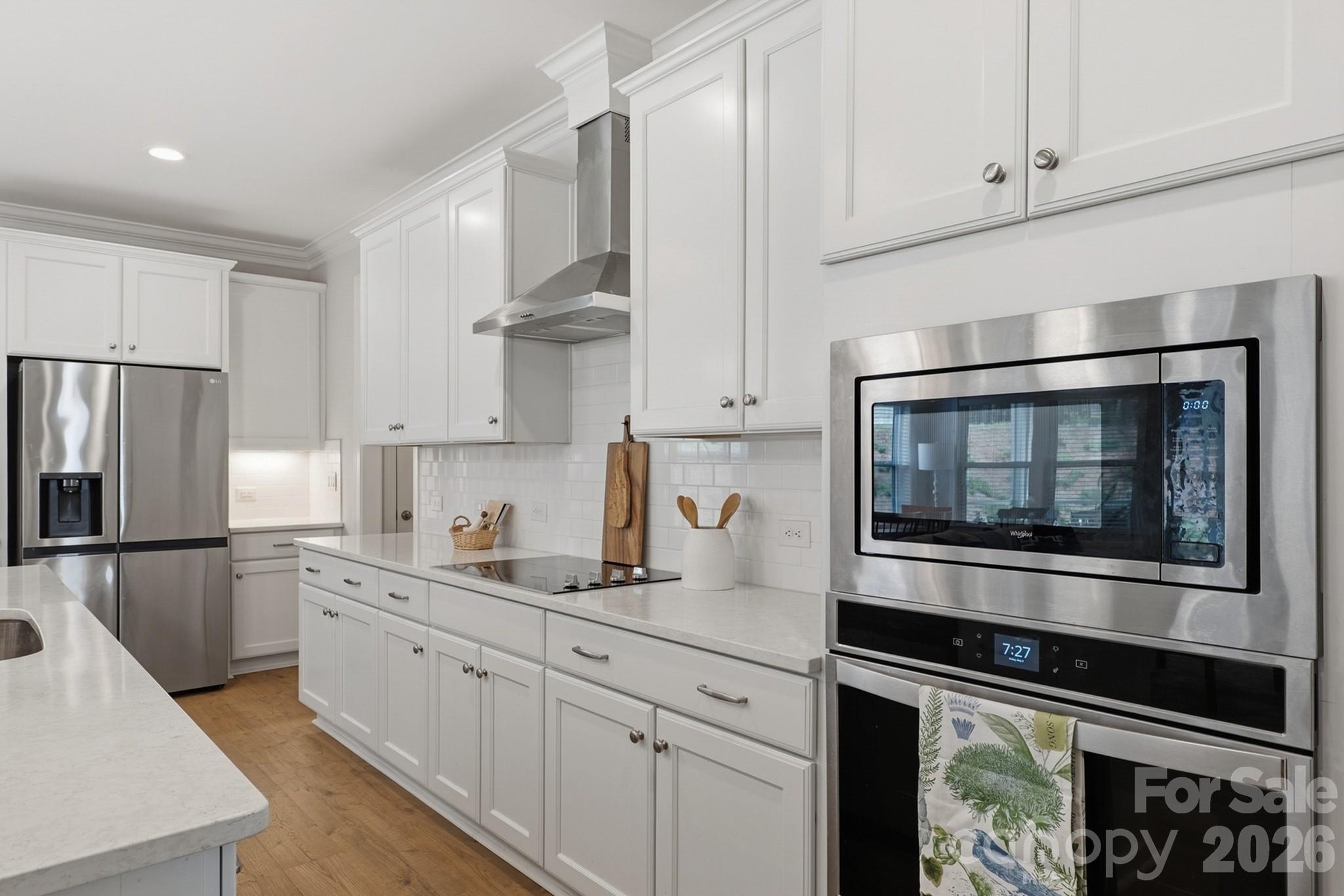 16136 Commodore Drive — Lancaster