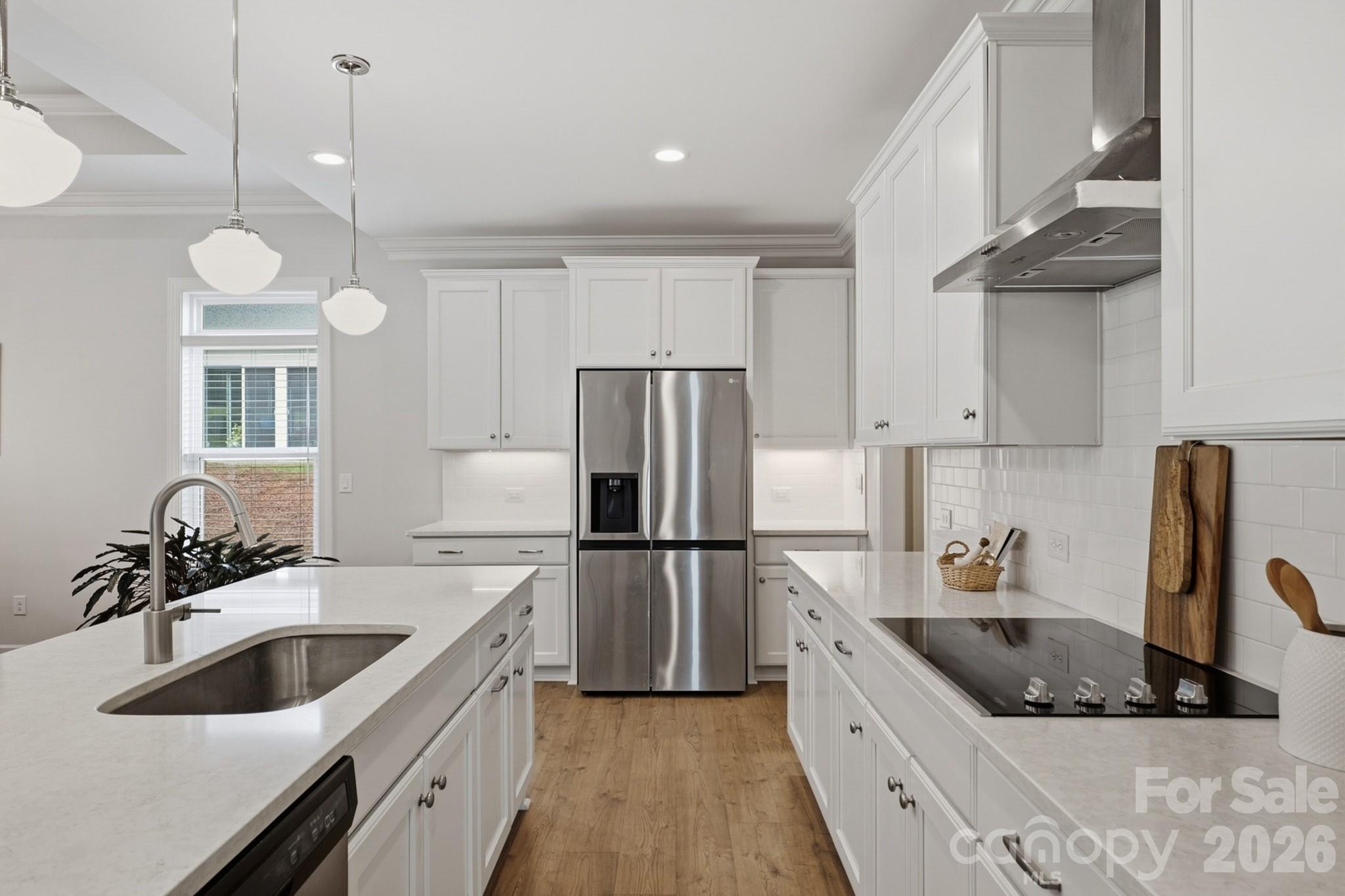 16136 Commodore Drive — Lancaster
