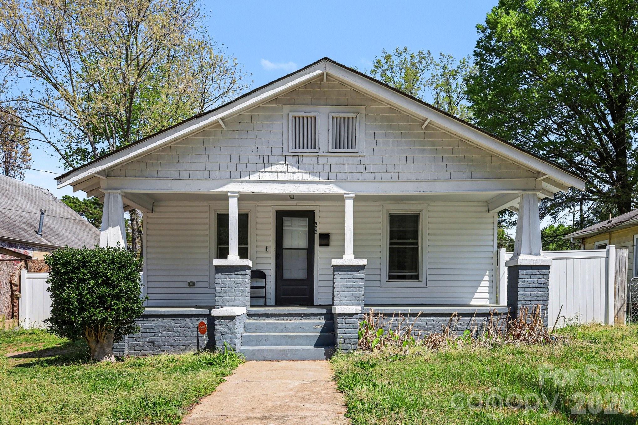522 Elm Street — Salisbury