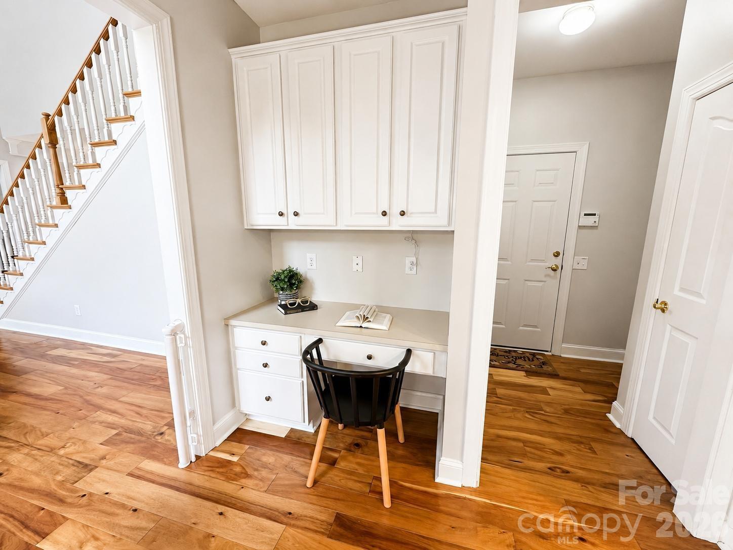 11106 Knight Castle Drive — Charlotte