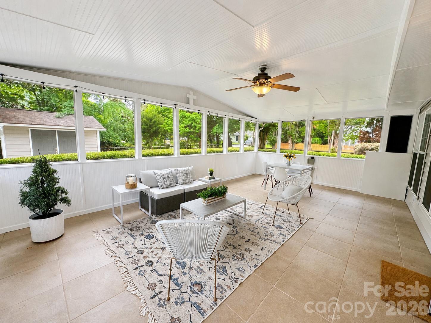 11106 Knight Castle Drive — Charlotte